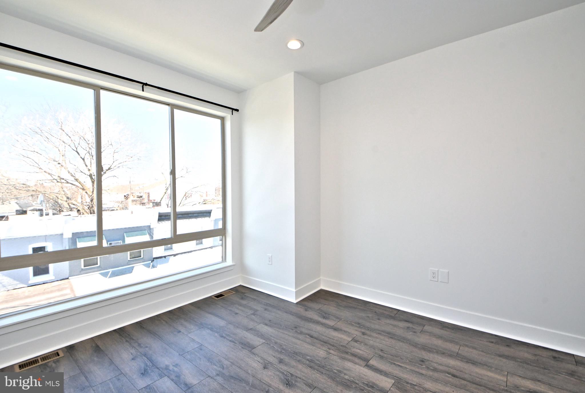 GRAYS FERRY - Residential Lease
