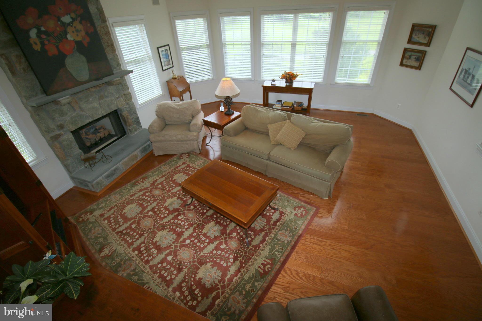 SOUTH RIDING - Residential