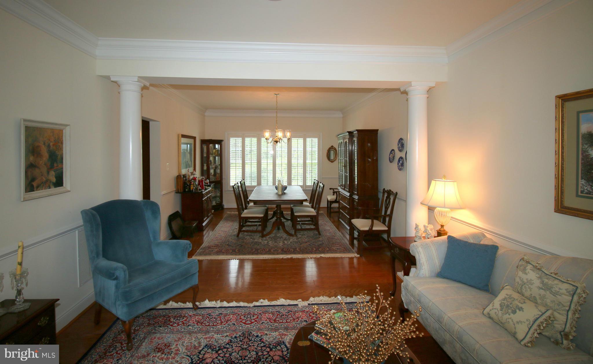 SOUTH RIDING - Residential