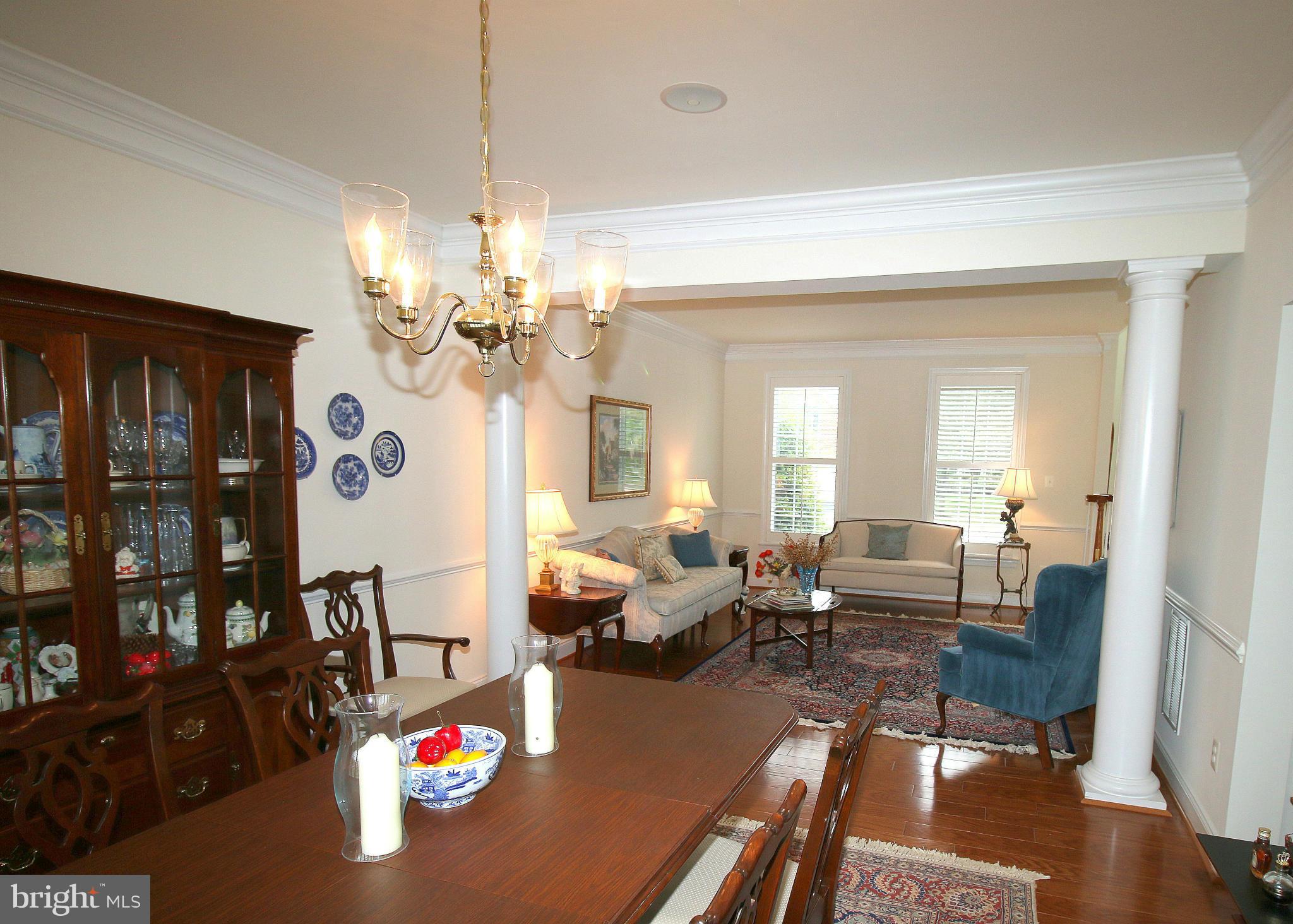 SOUTH RIDING - Residential