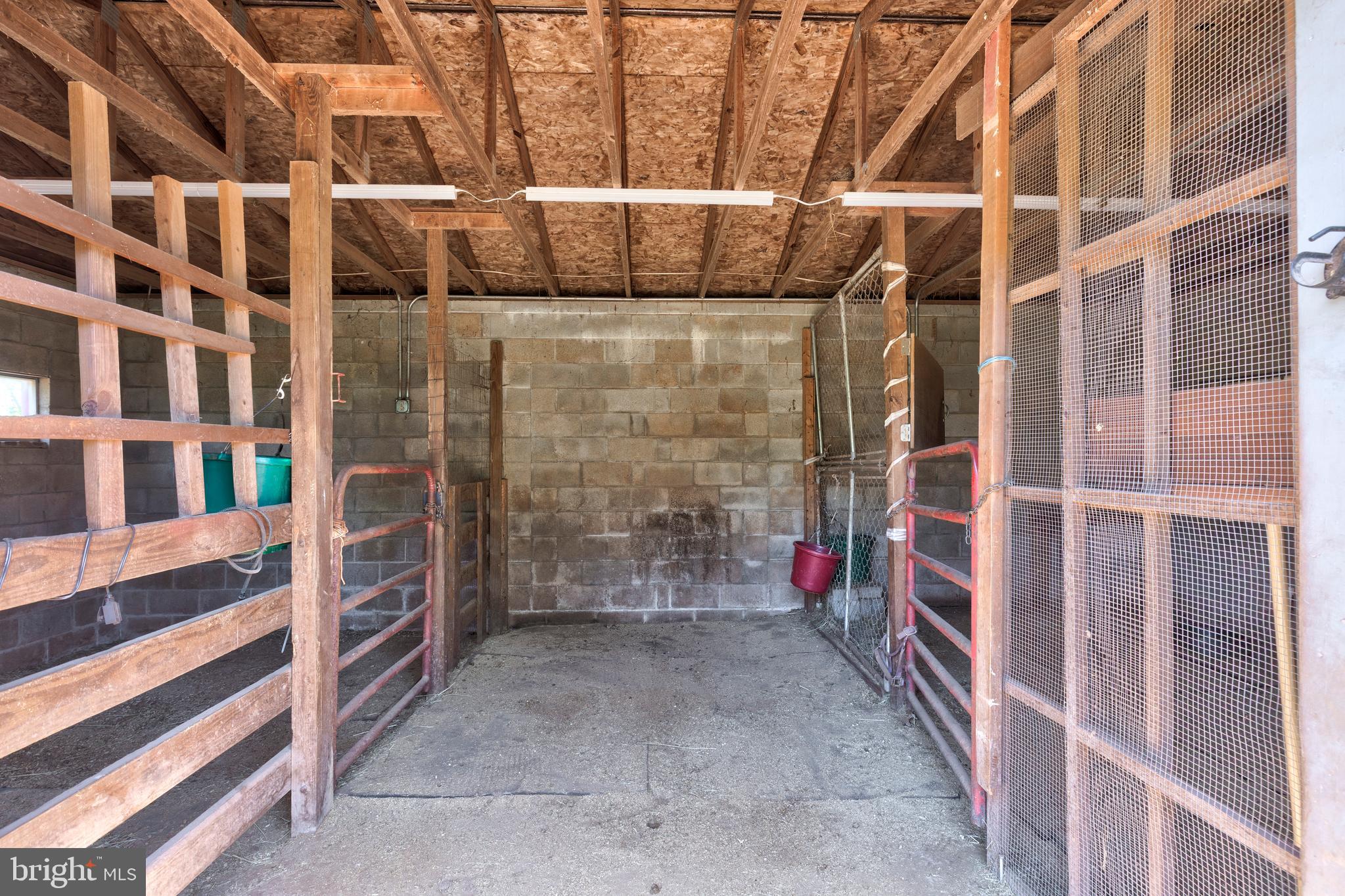 HARNEY ROAD COUNTRYSIDE - Residential