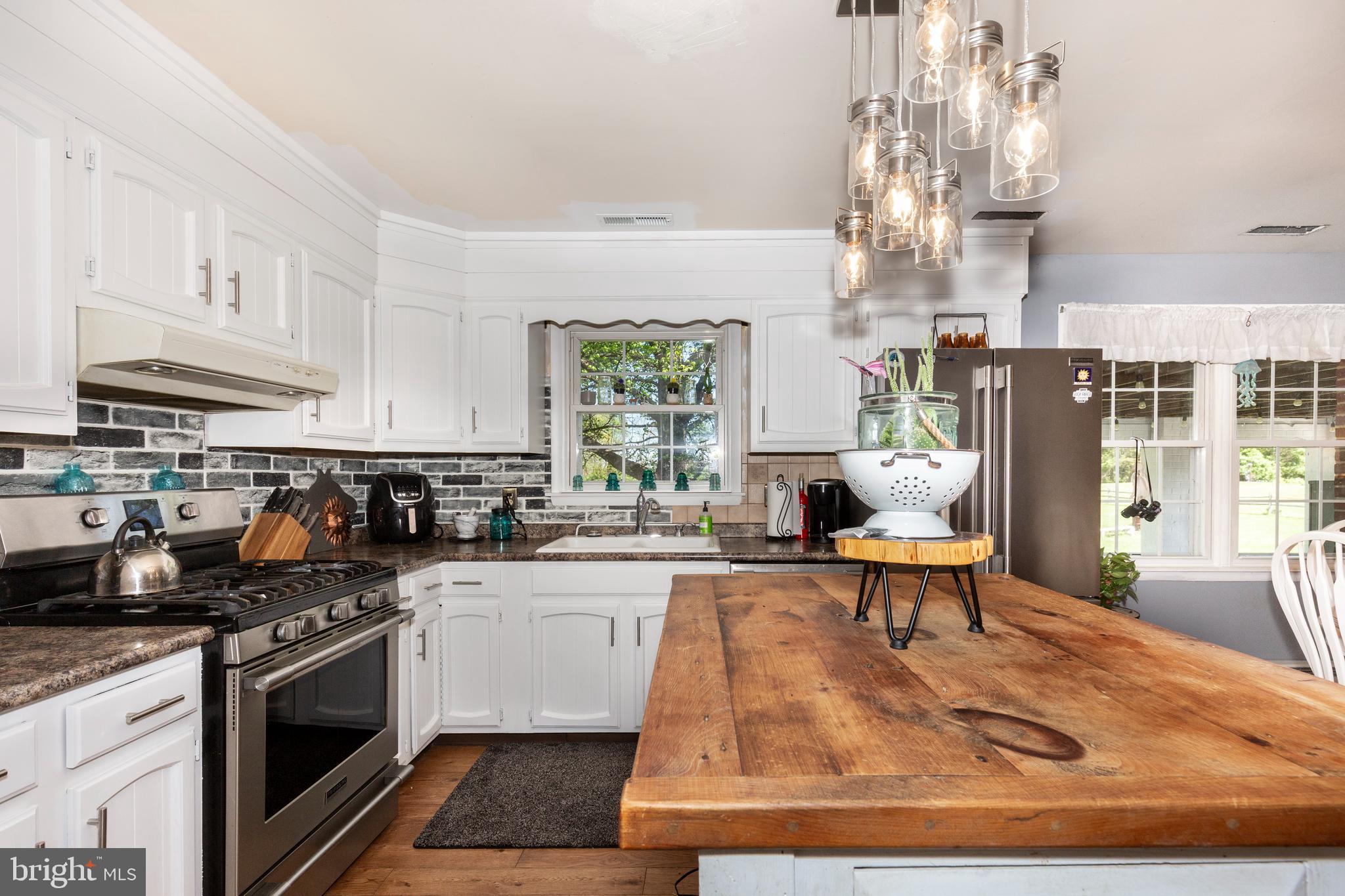 HARNEY ROAD COUNTRYSIDE - Residential