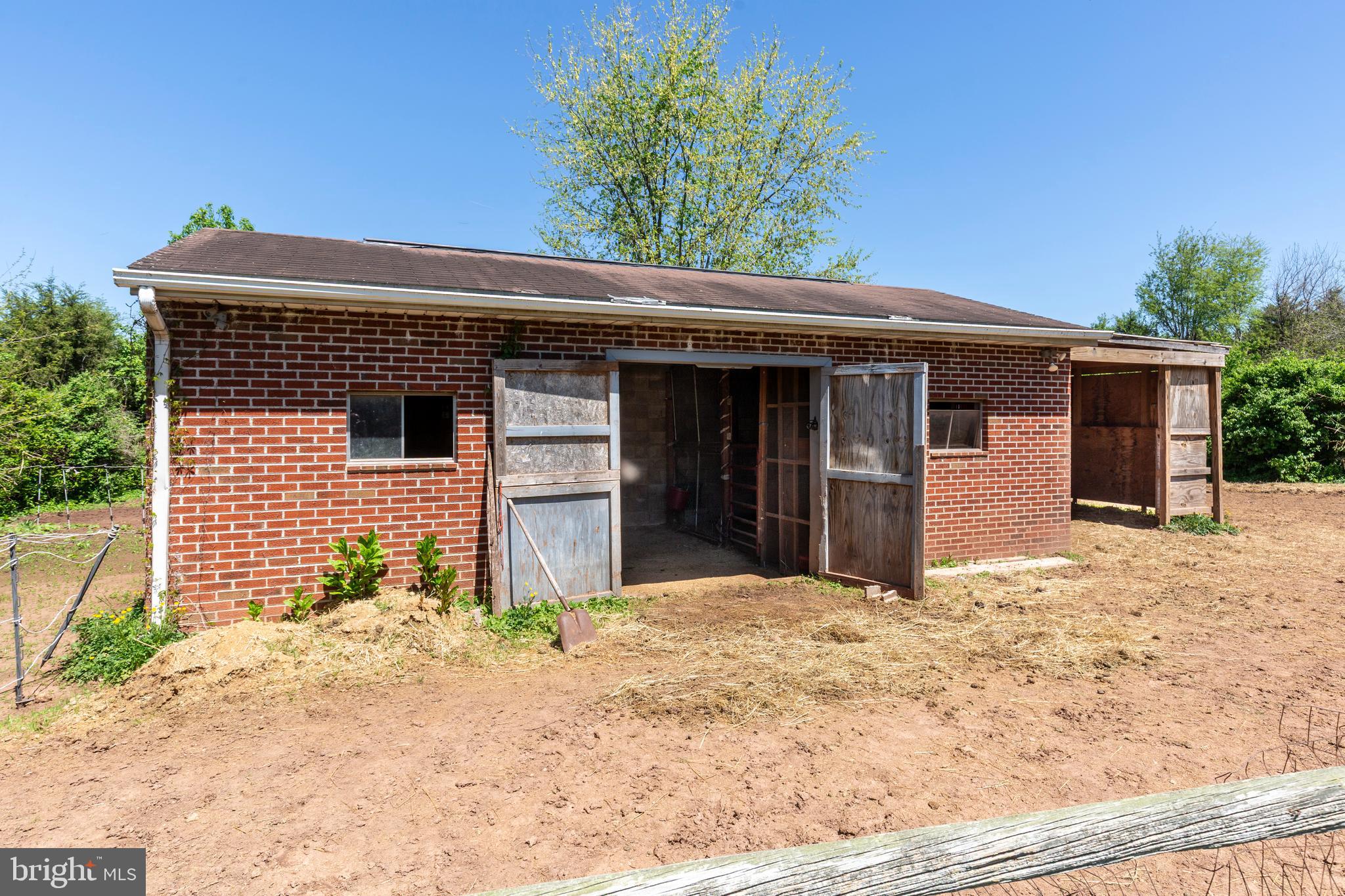 HARNEY ROAD COUNTRYSIDE - Residential