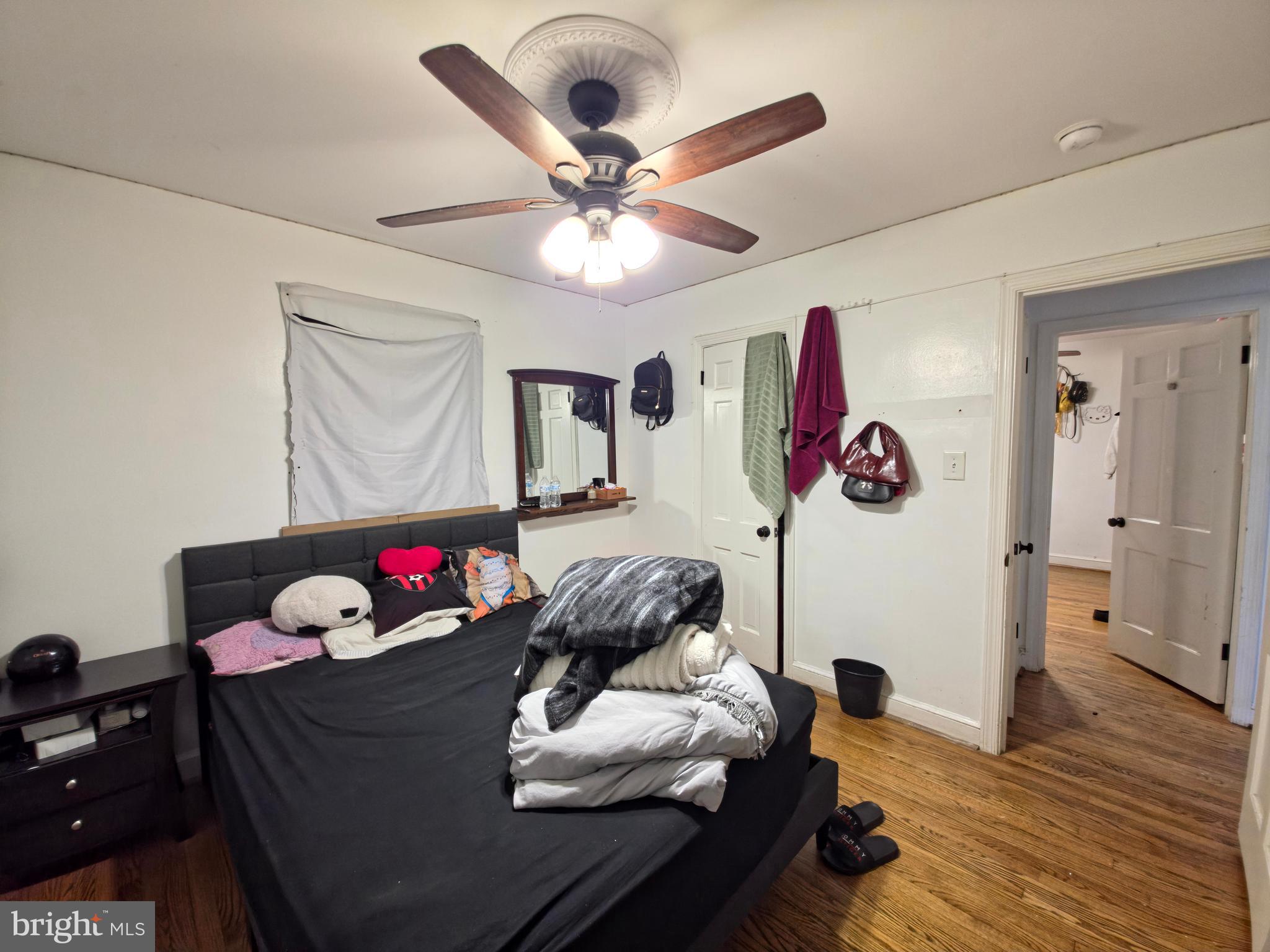 BENSVILLE - Residential