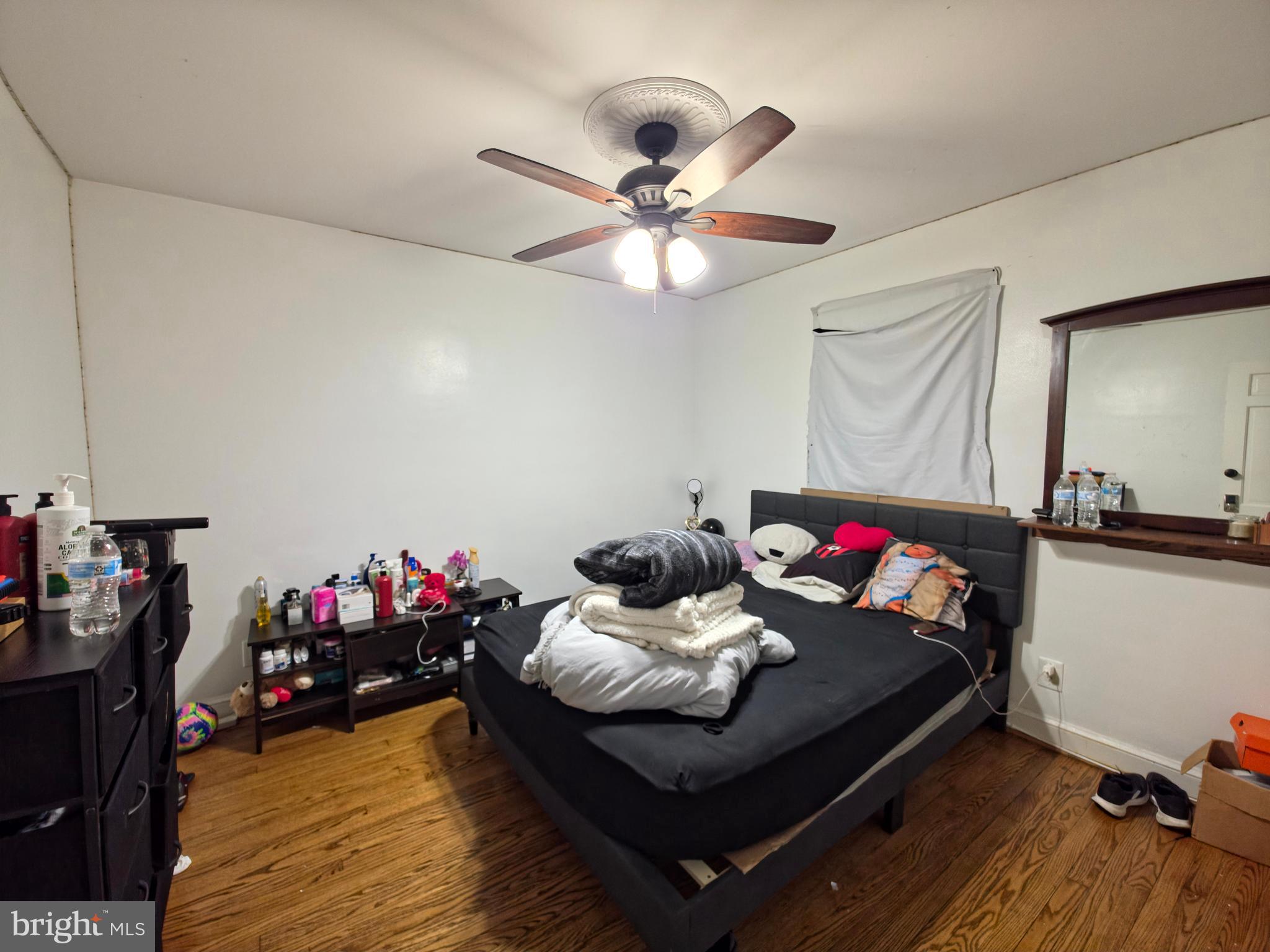 BENSVILLE - Residential