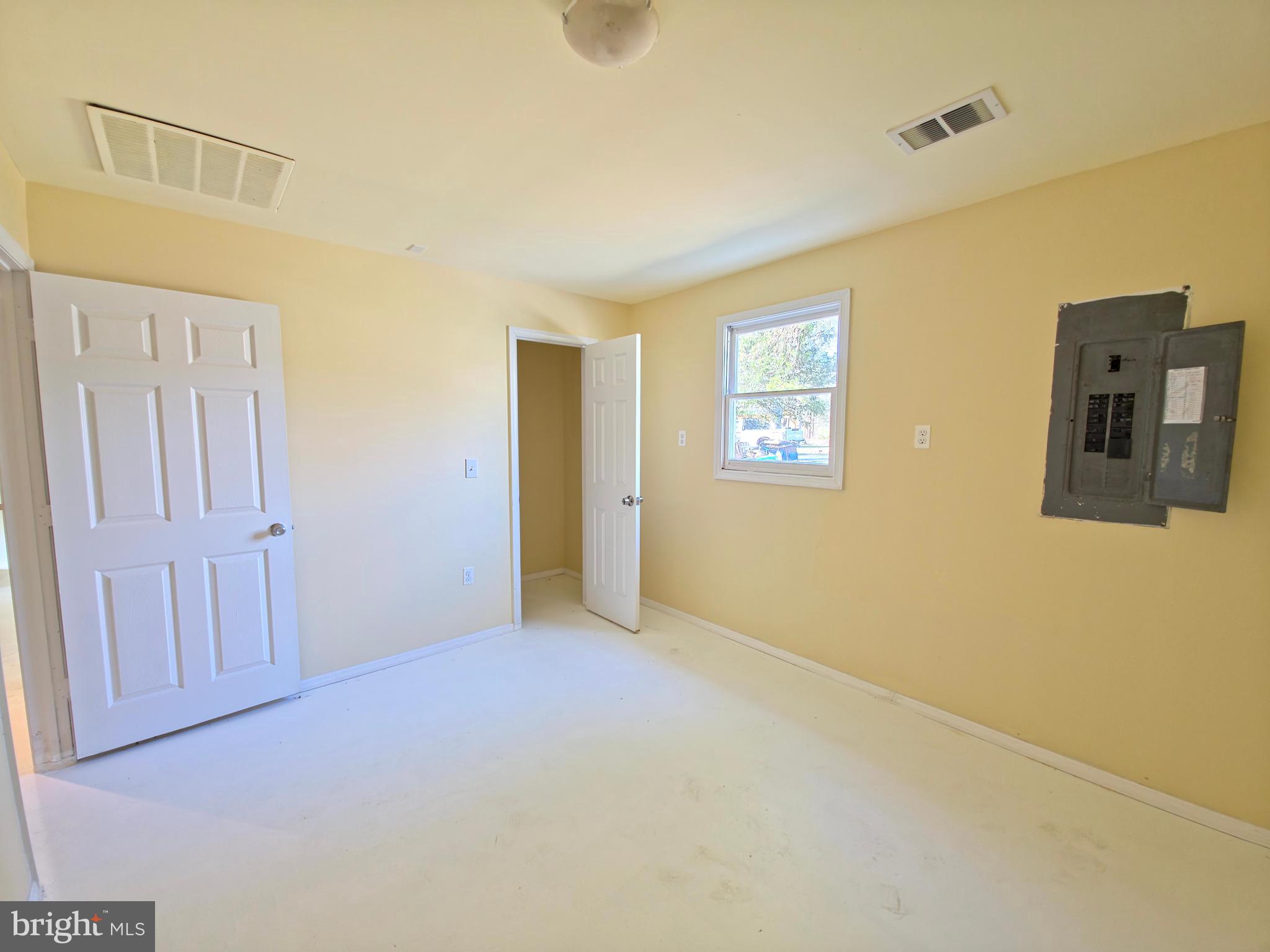 BENSVILLE - Residential