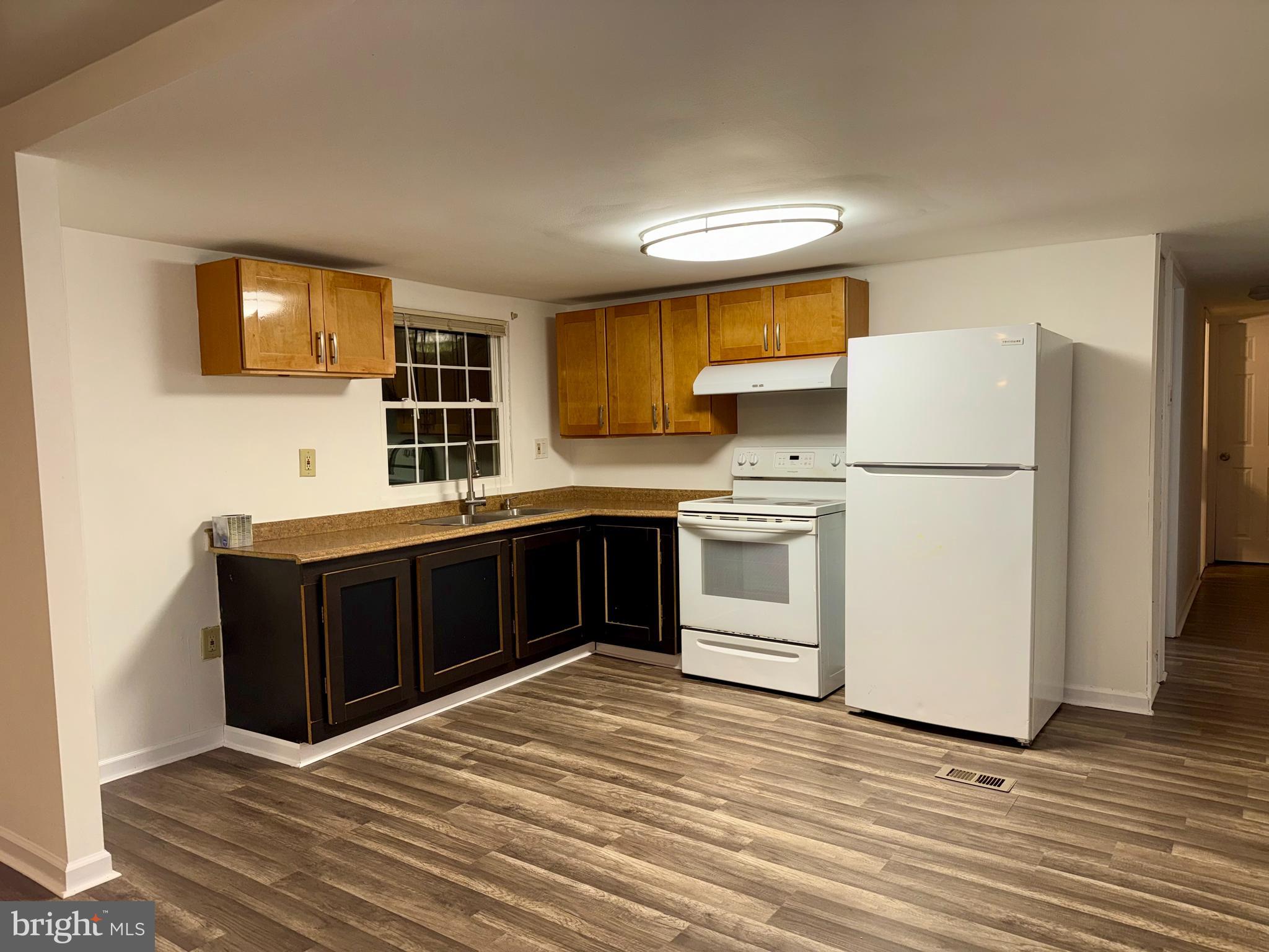 LYONS CREEK - Residential