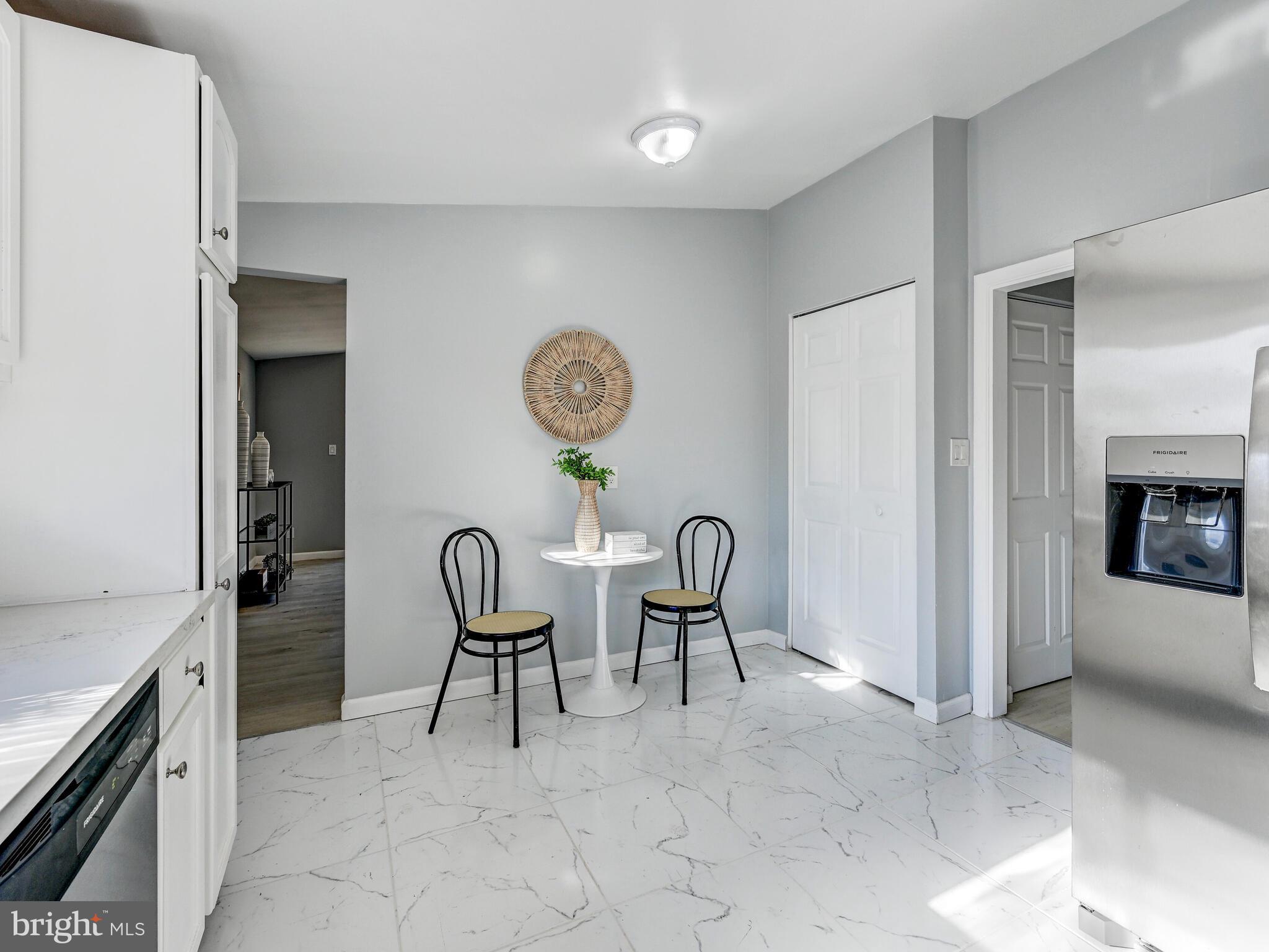 SCOTTS HILL - Residential