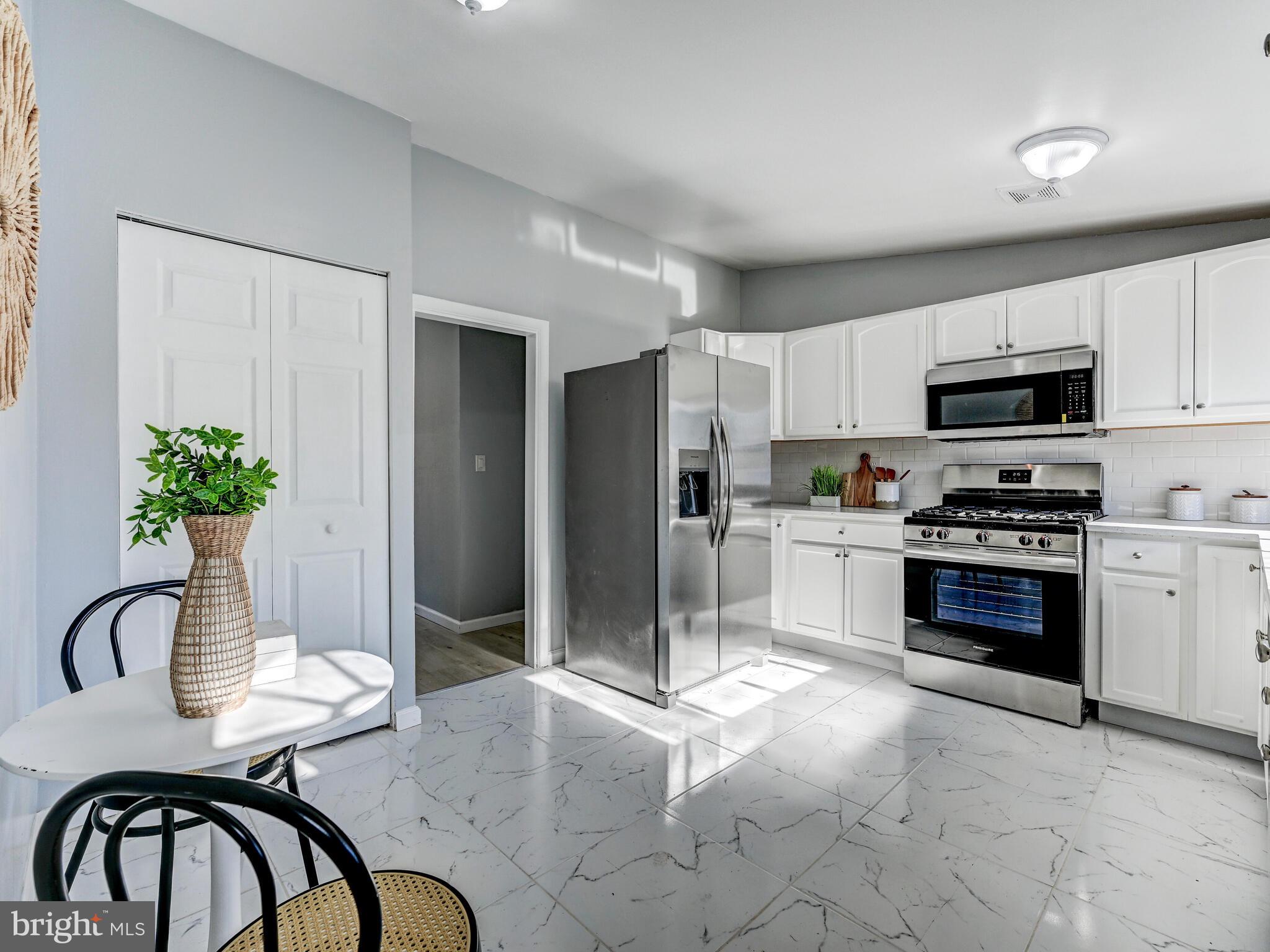 SCOTTS HILL - Residential