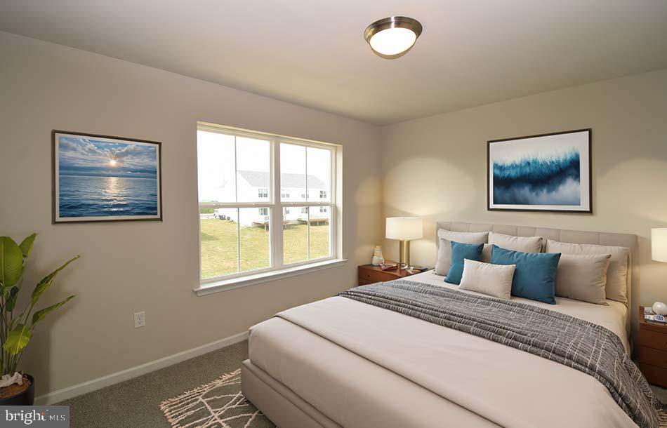 MCINTOSH FARMS - Residential