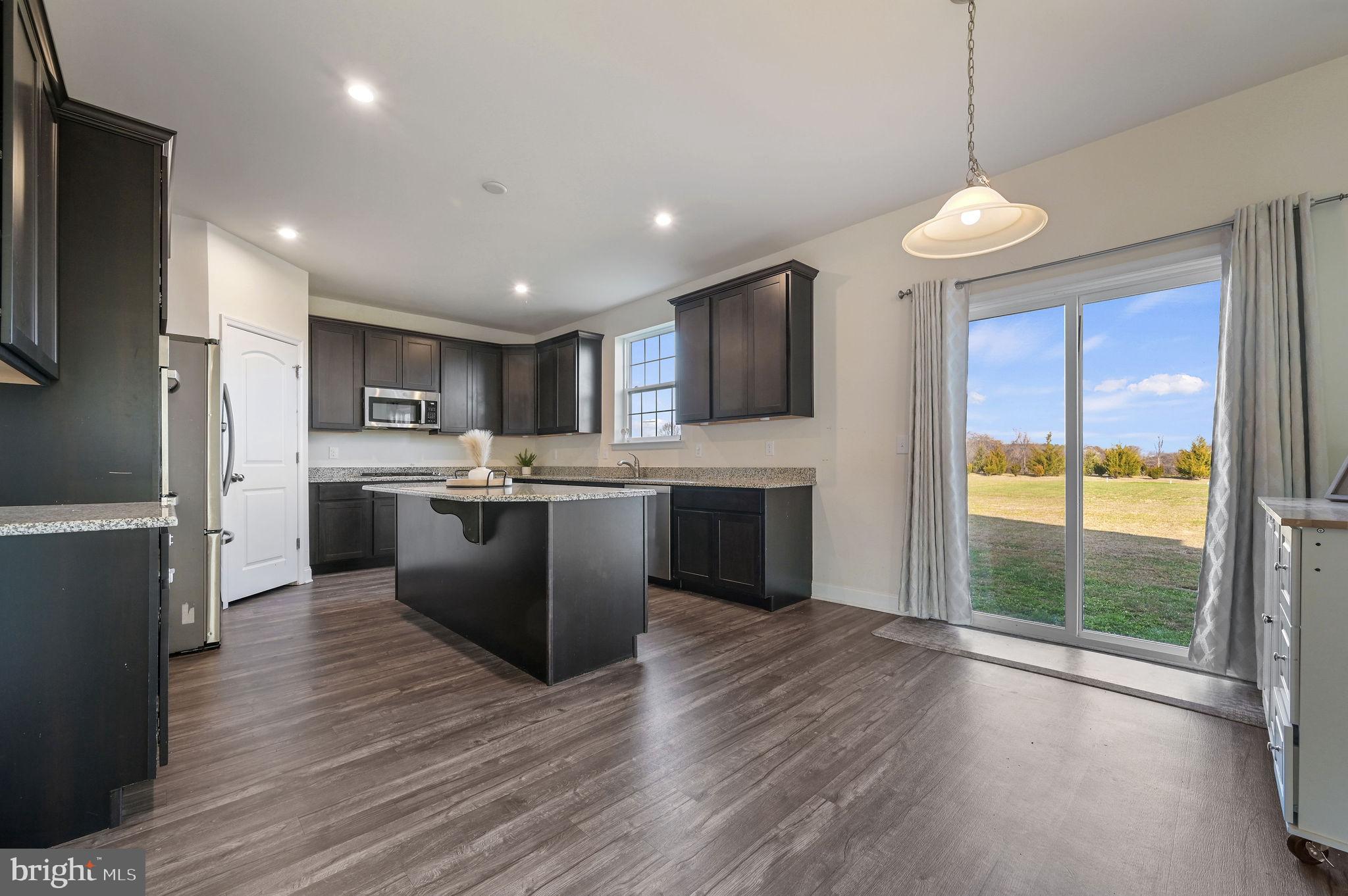 MASSEYS MILL - Residential