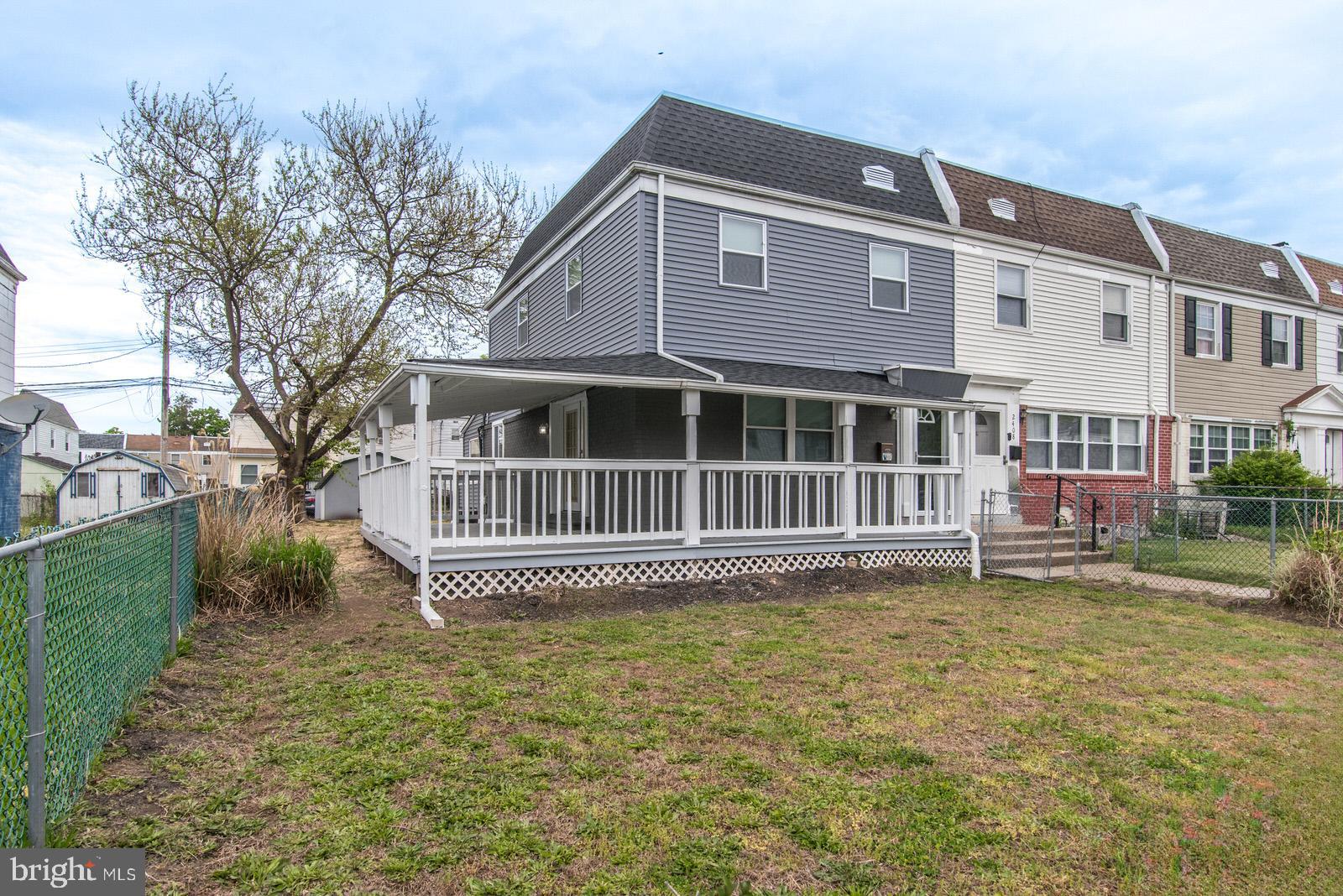 BLOOMSDALE GDNS - Residential