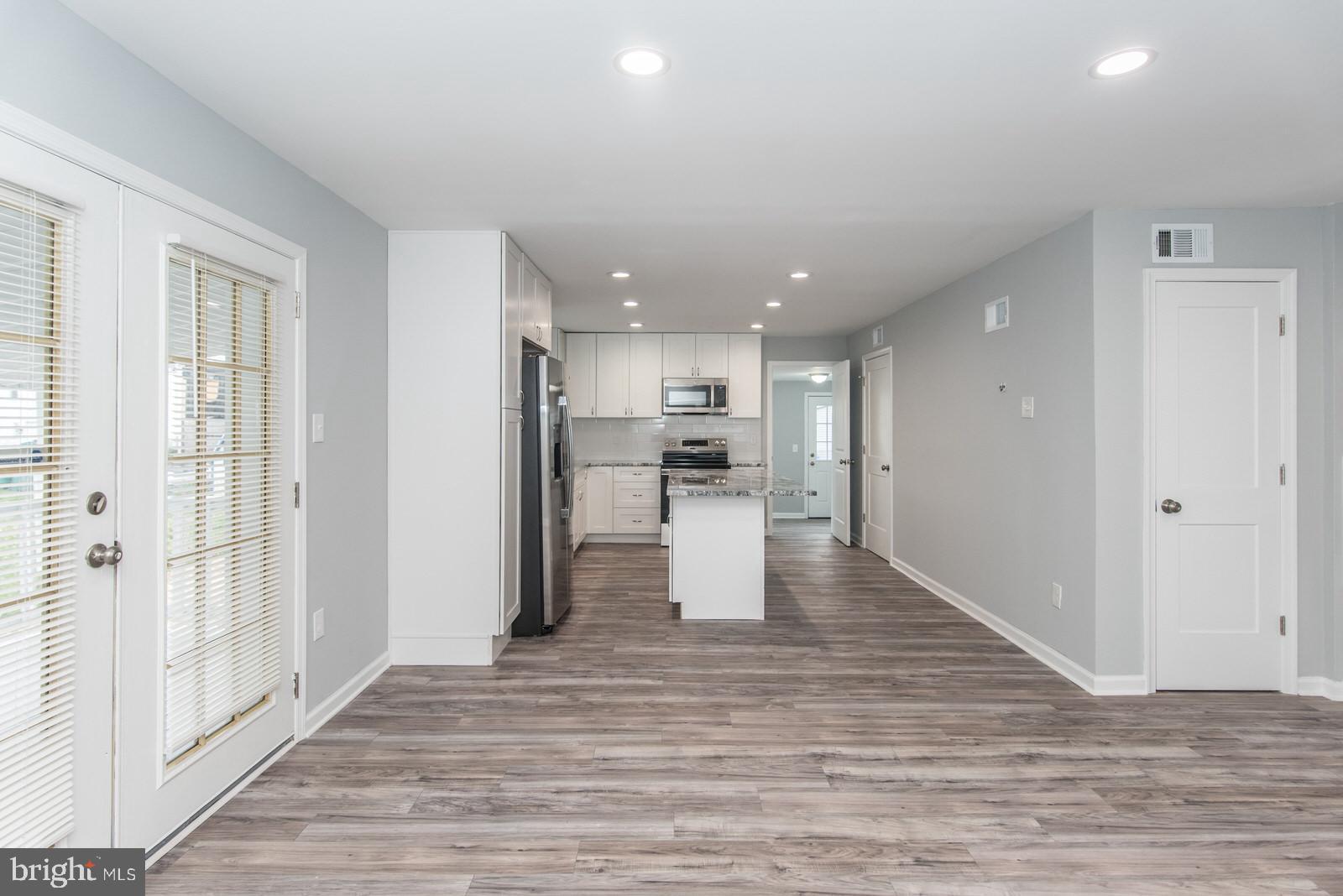 BLOOMSDALE GDNS - Residential