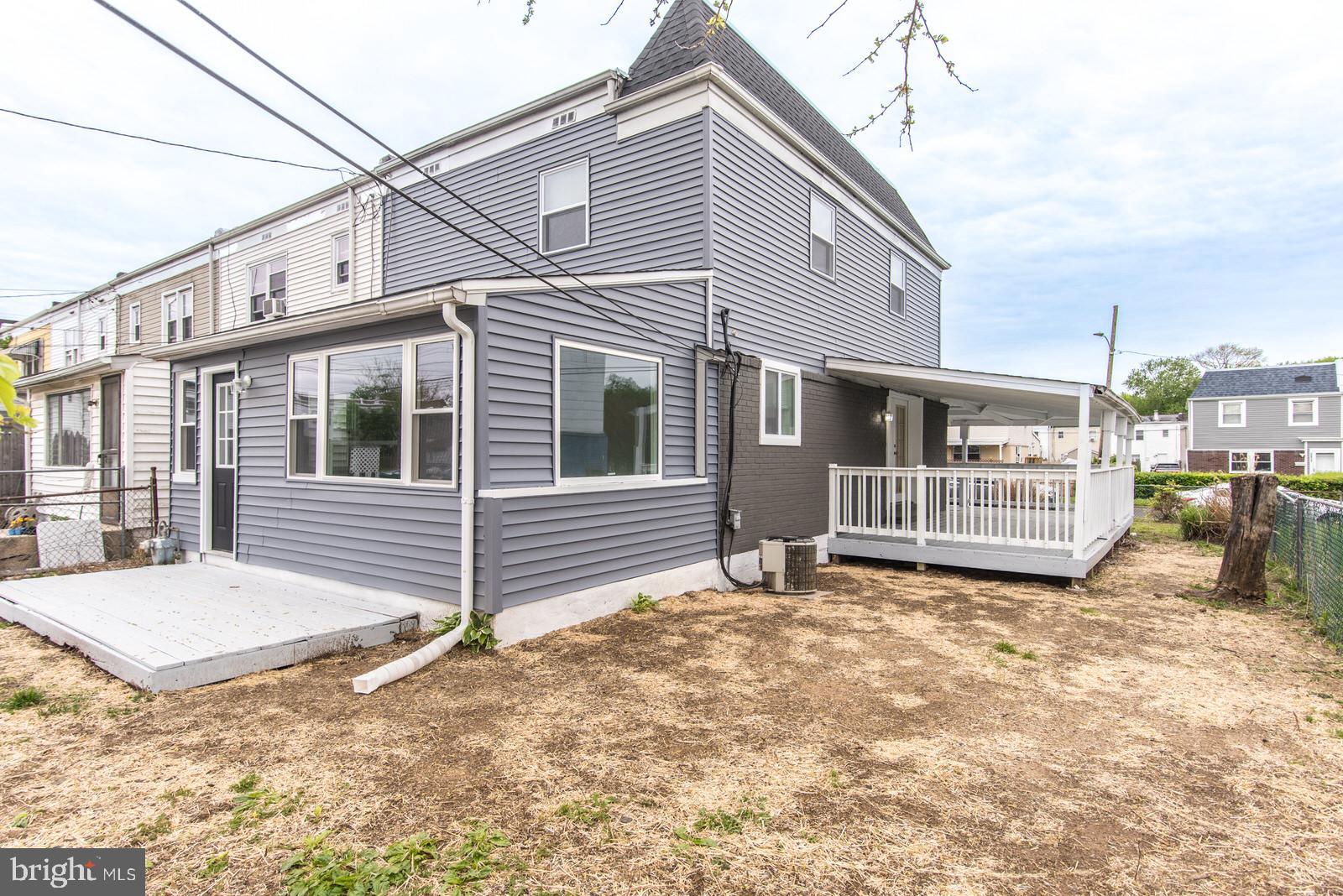 BLOOMSDALE GDNS - Residential