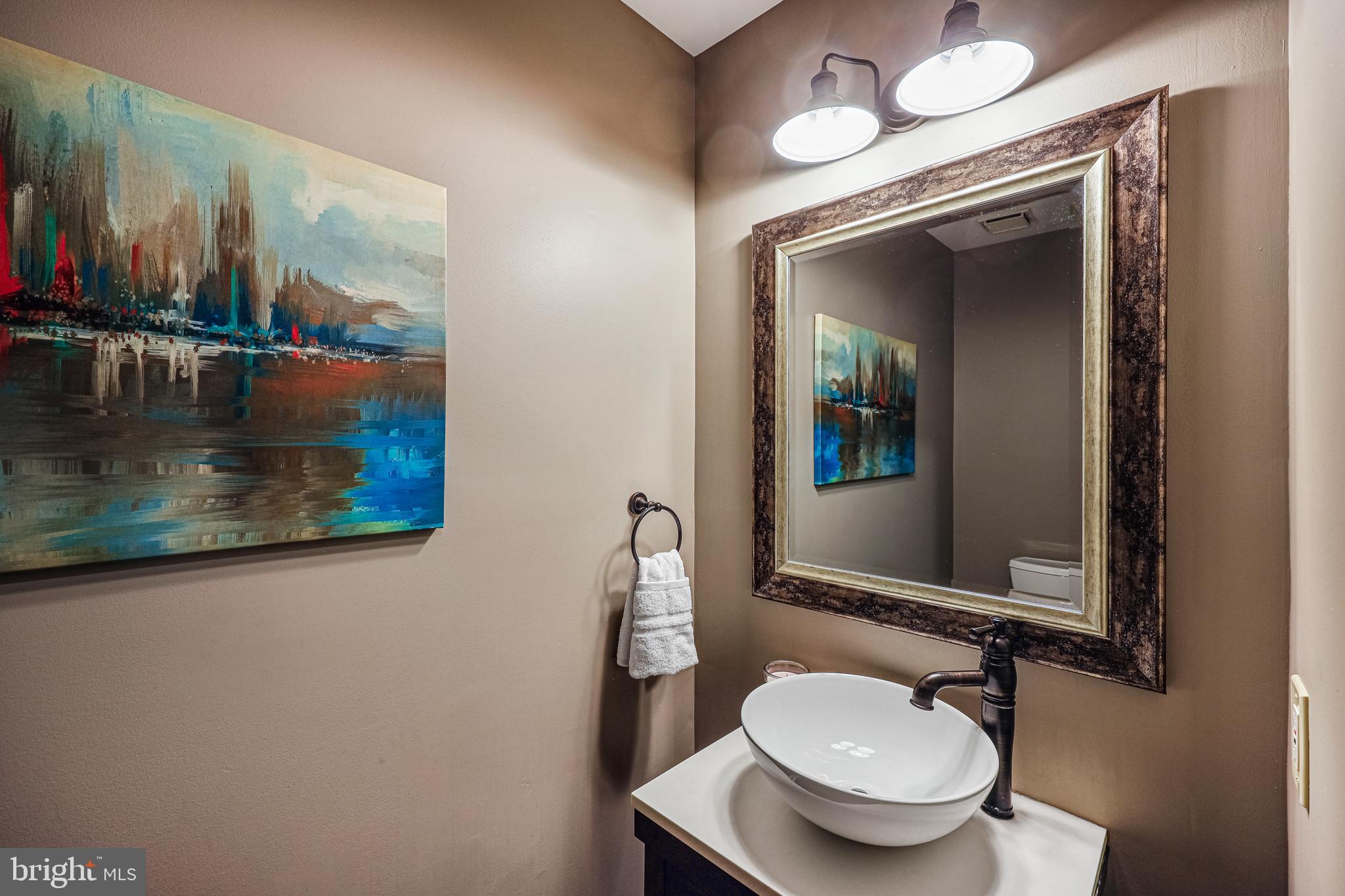 WARFIELDS RANGE - Residential