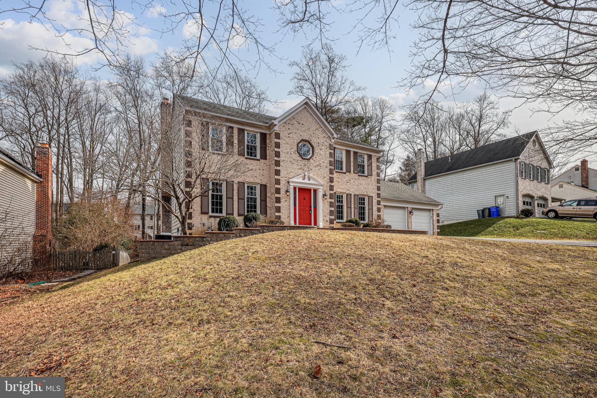 WARFIELDS RANGE - Residential