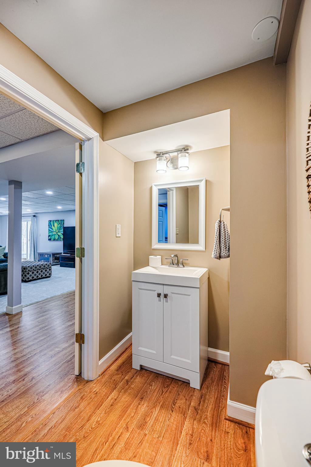 WARFIELDS RANGE - Residential