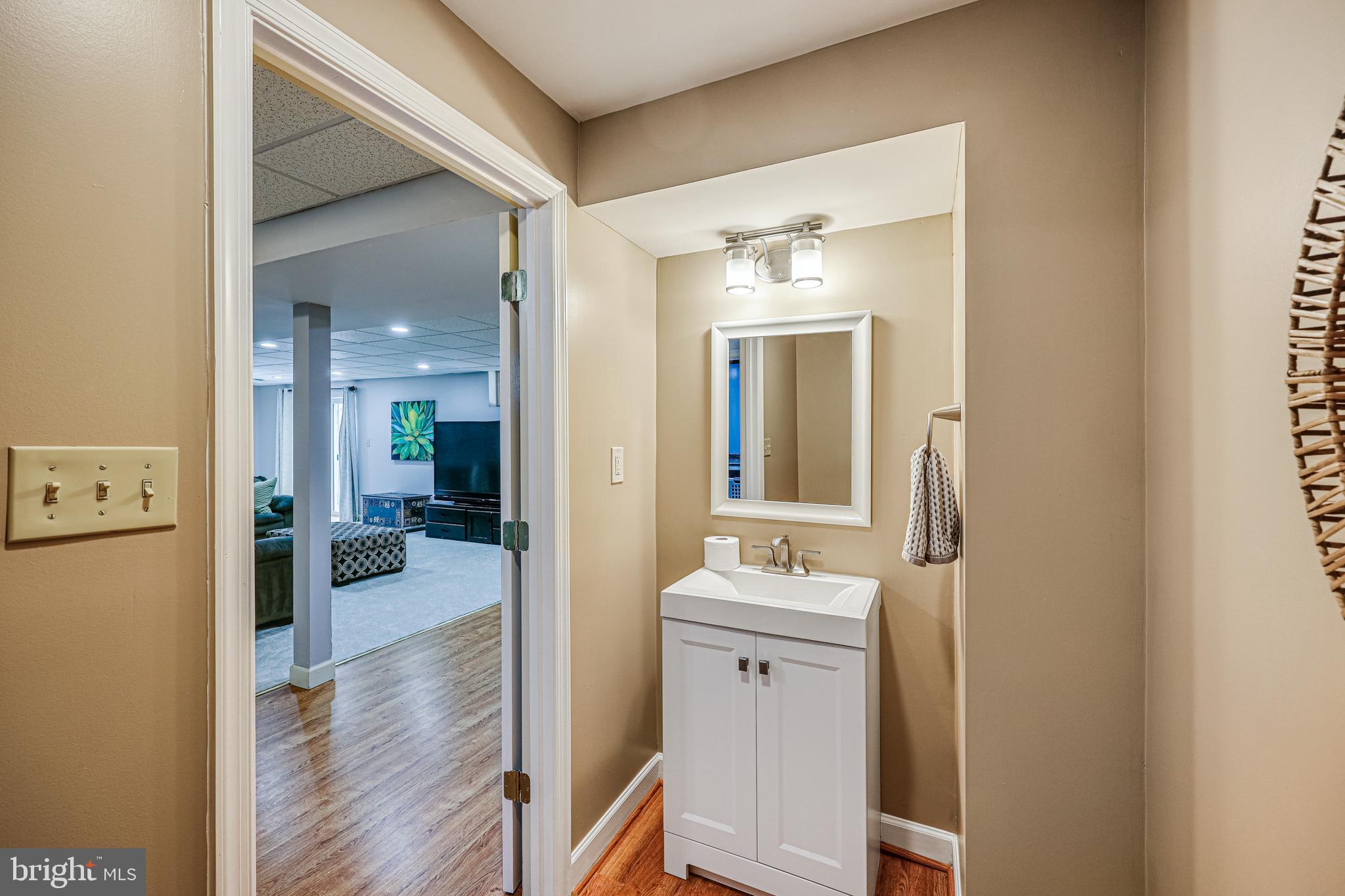 WARFIELDS RANGE - Residential