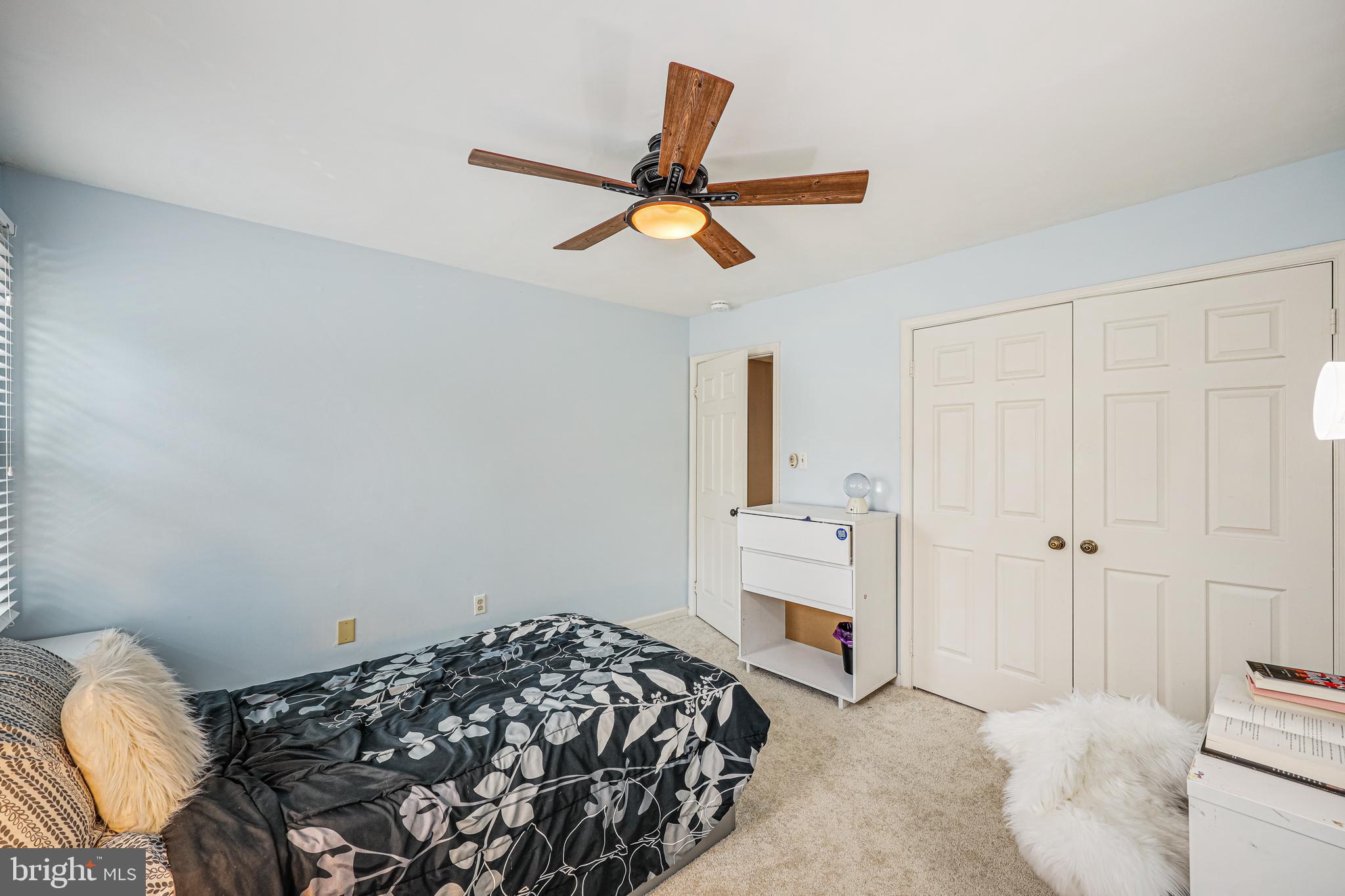 WARFIELDS RANGE - Residential