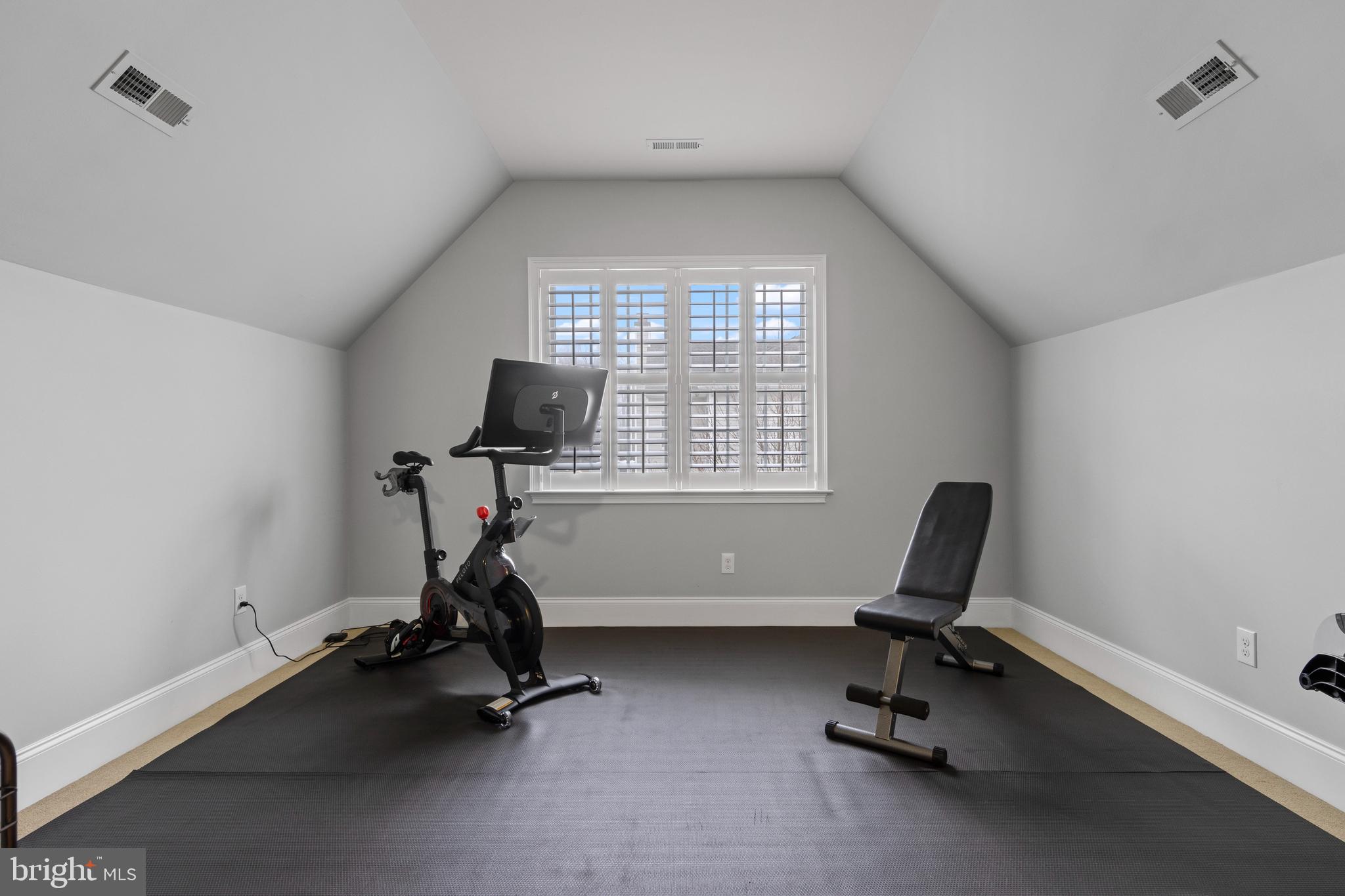 LISETER - Residential