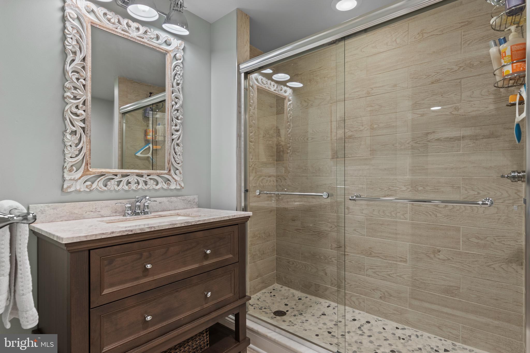 LISETER - Residential