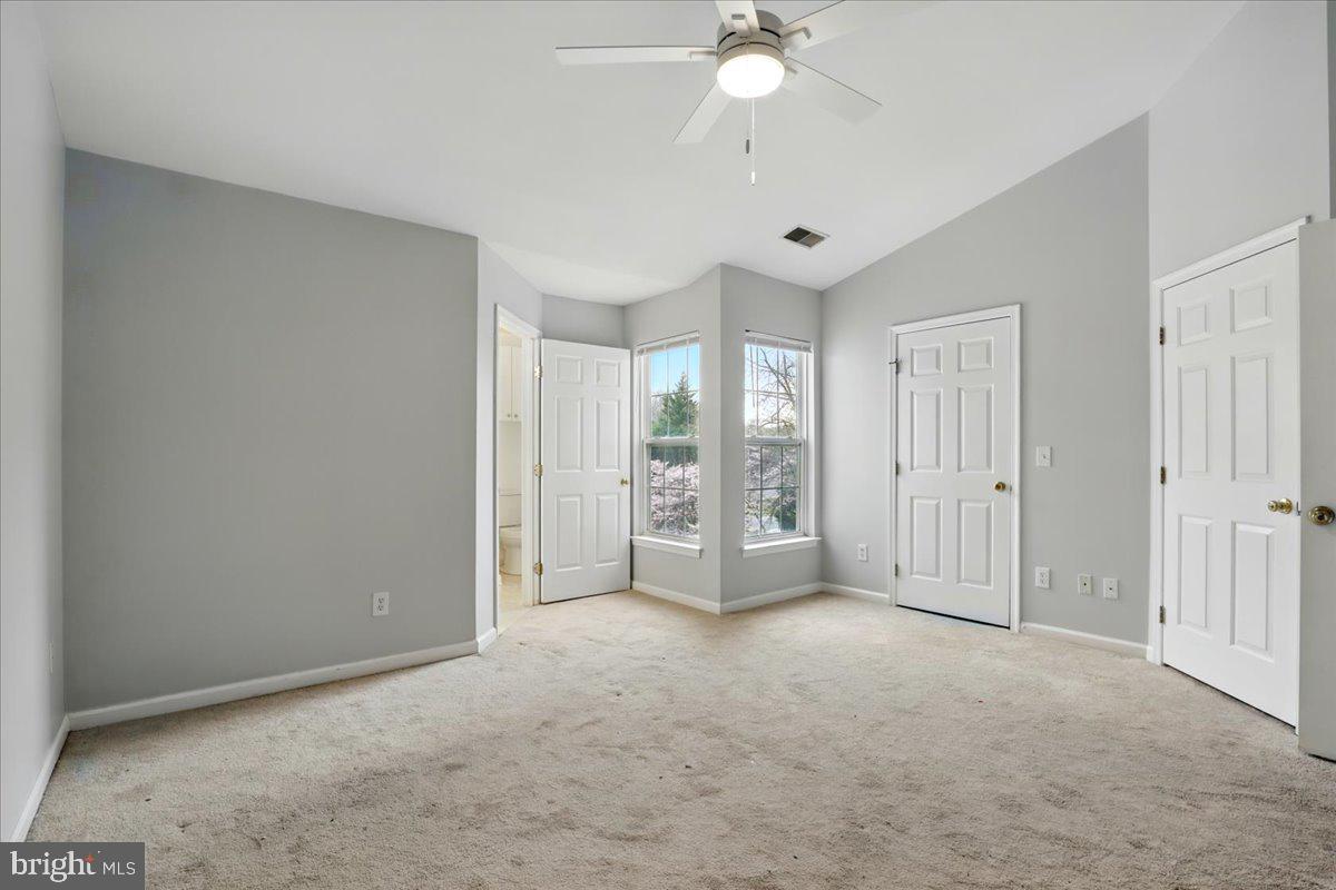 STRATFORD - Residential Lease