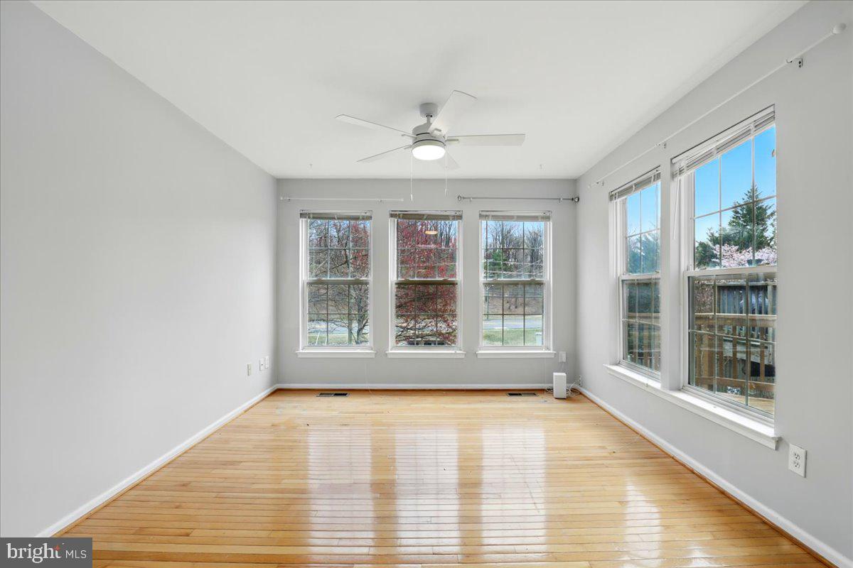 STRATFORD - Residential Lease