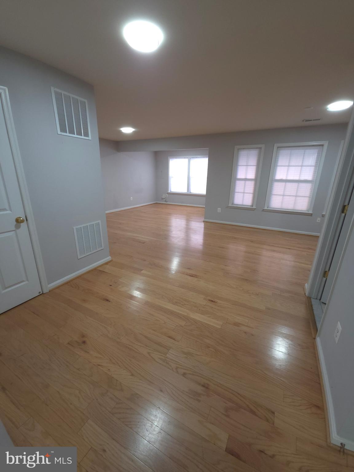 MEDINAH HOMES - Residential Lease