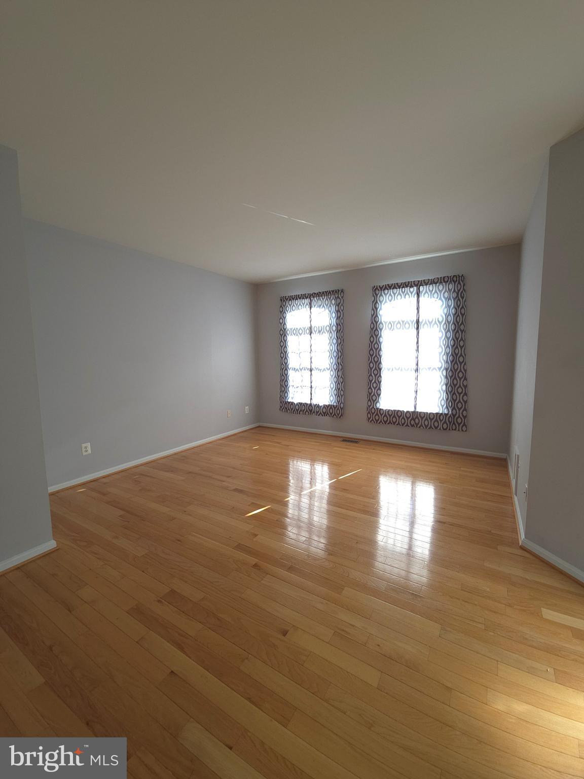 MEDINAH HOMES - Residential Lease