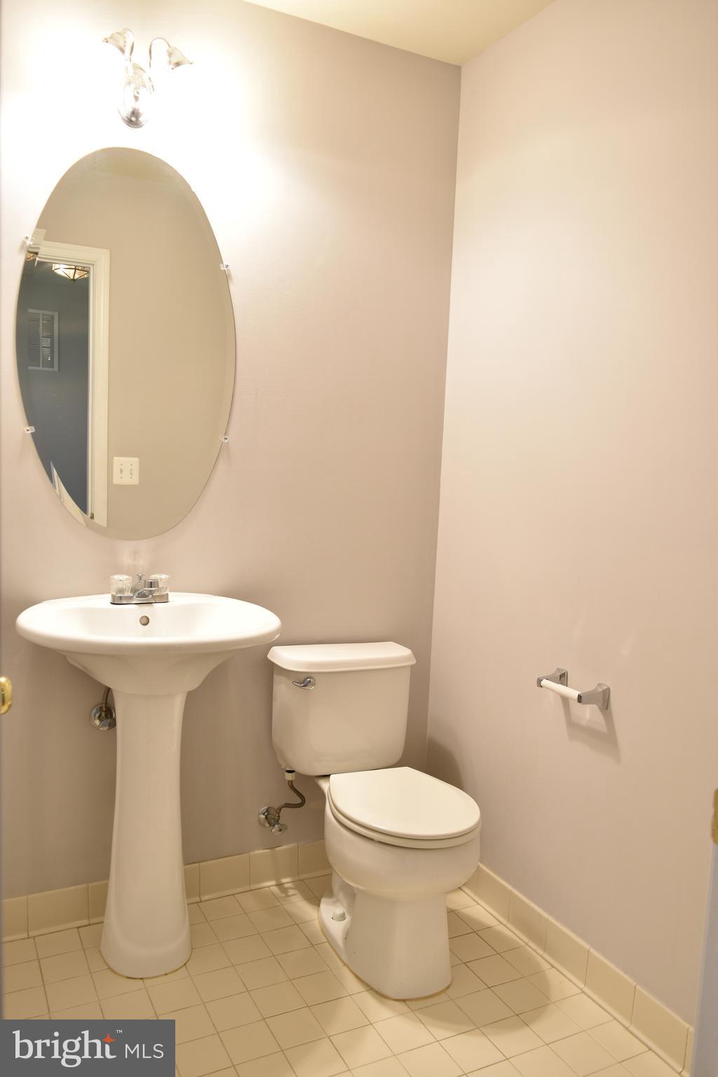 MEDINAH HOMES - Residential Lease