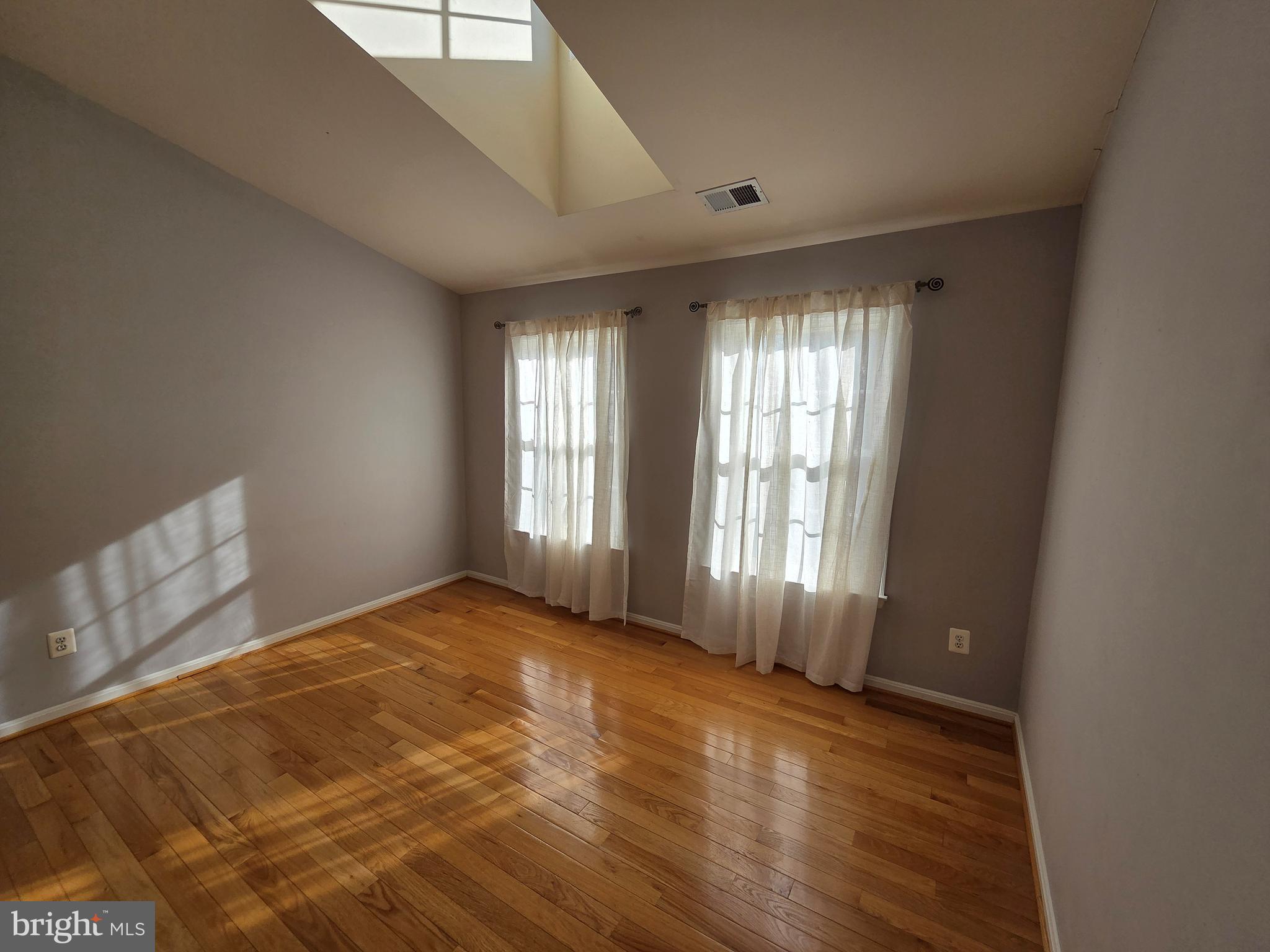 MEDINAH HOMES - Residential Lease