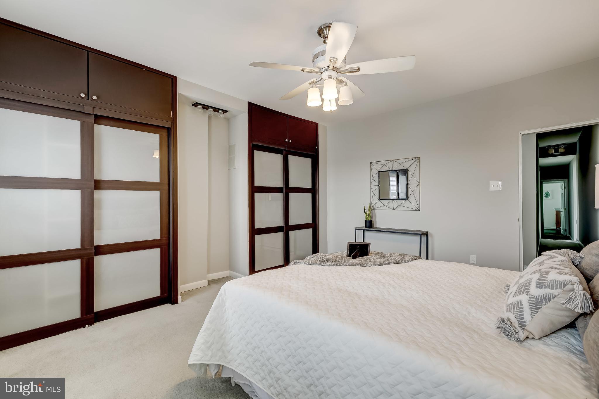 HIGHLANDTOWN - Residential