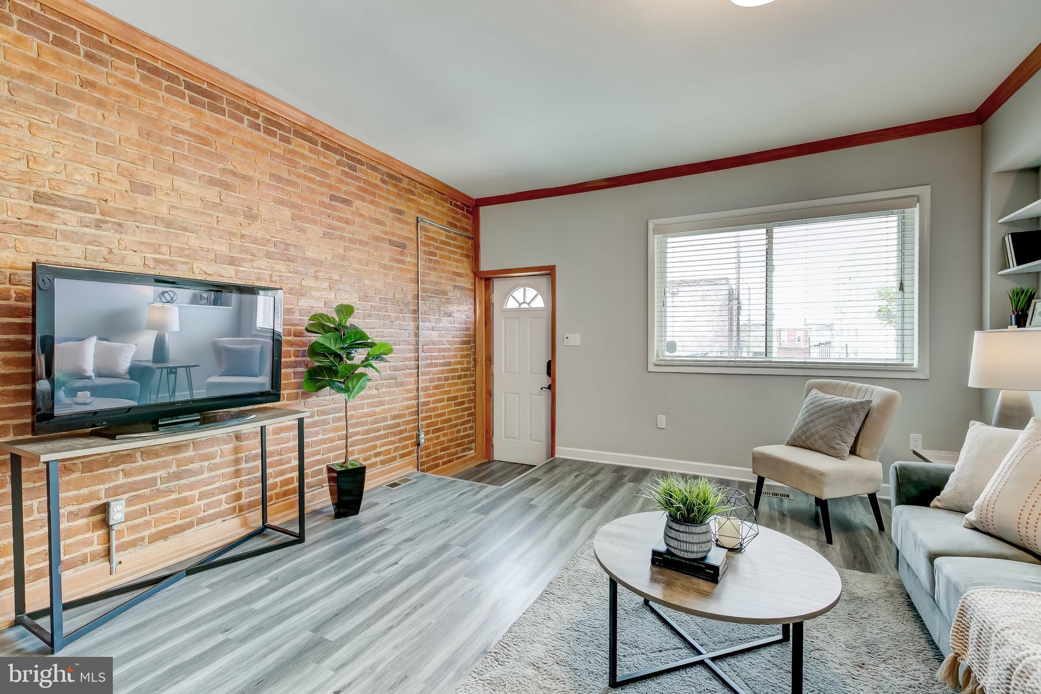 HIGHLANDTOWN - Residential