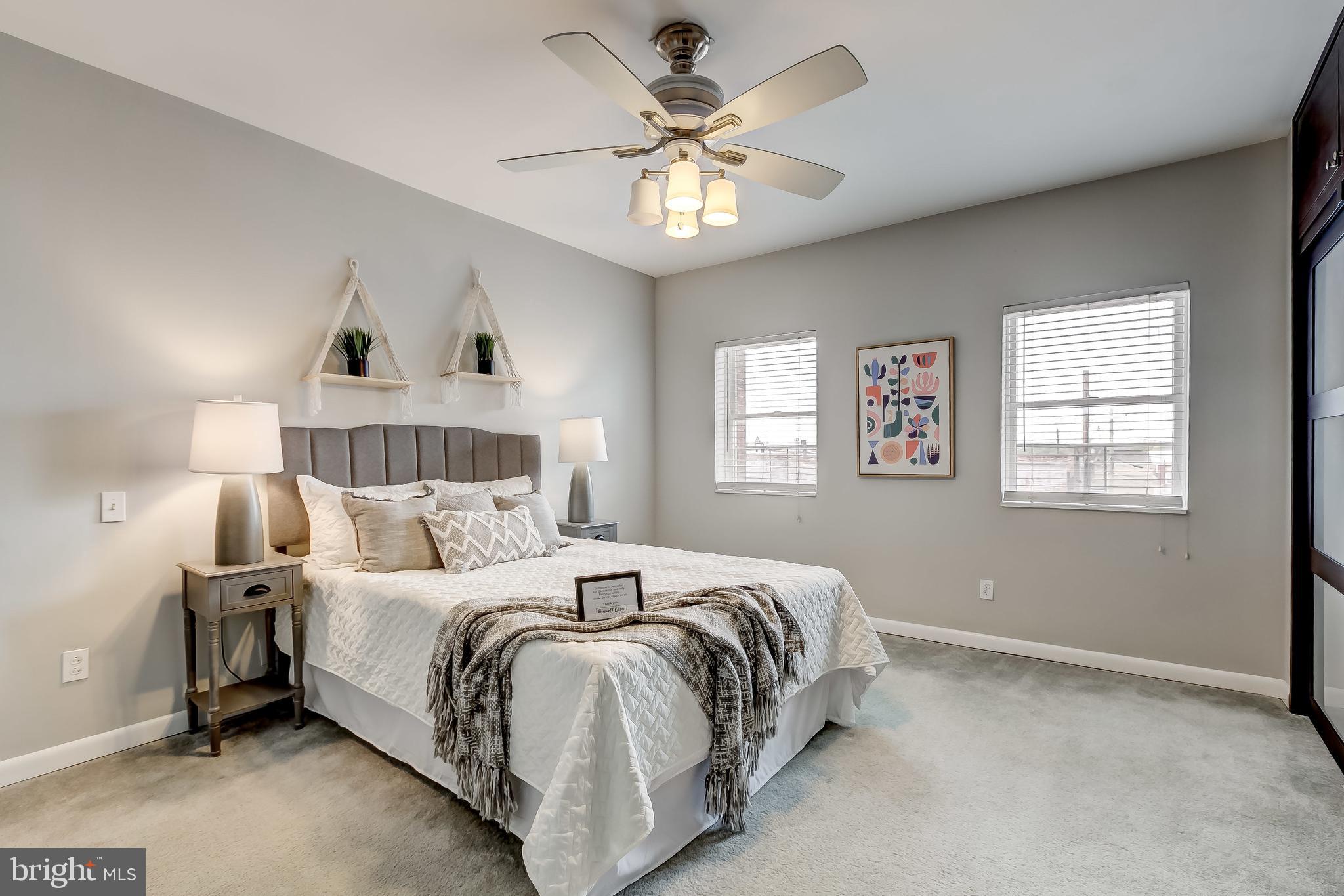 HIGHLANDTOWN - Residential