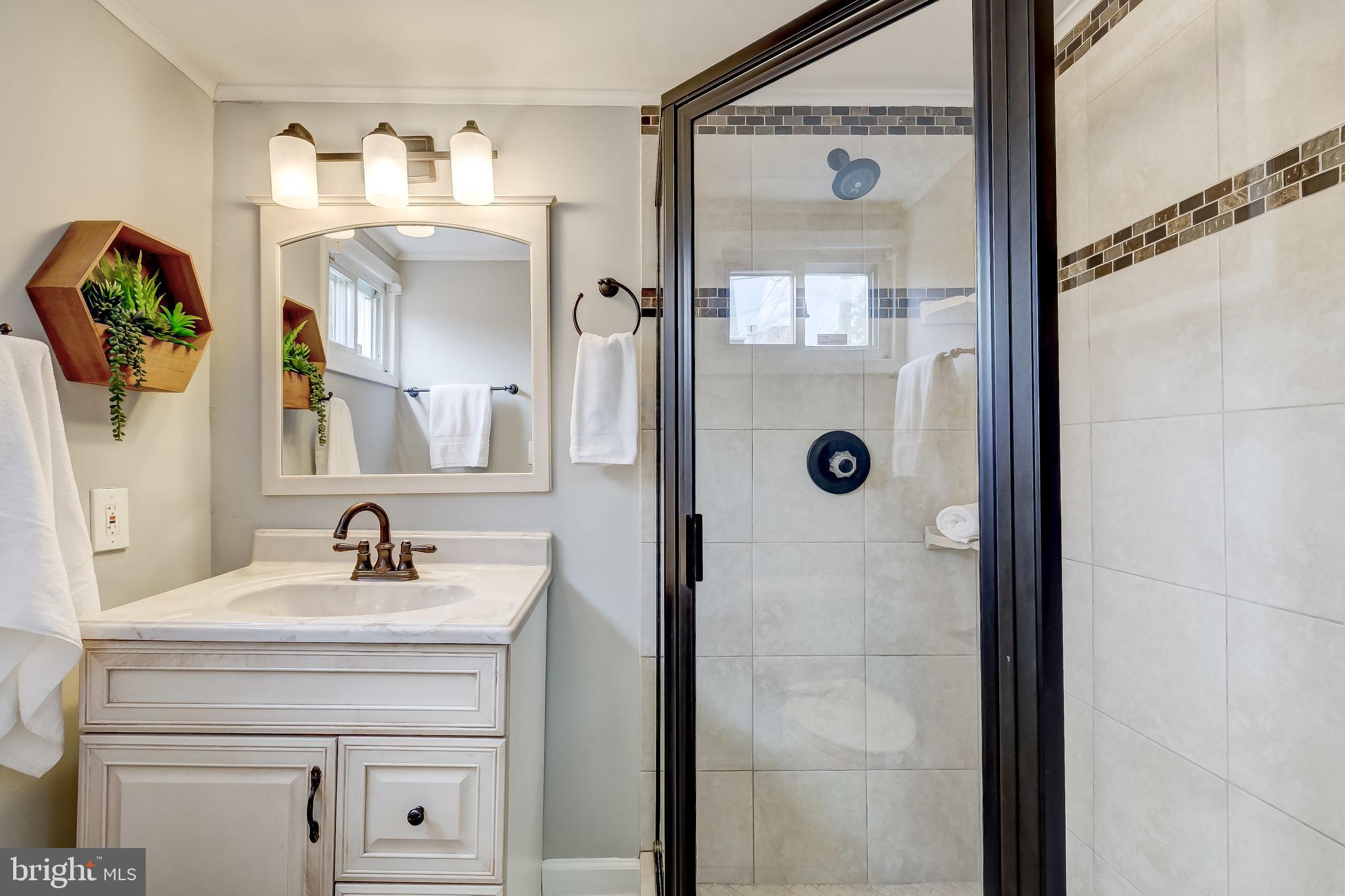 HIGHLANDTOWN - Residential