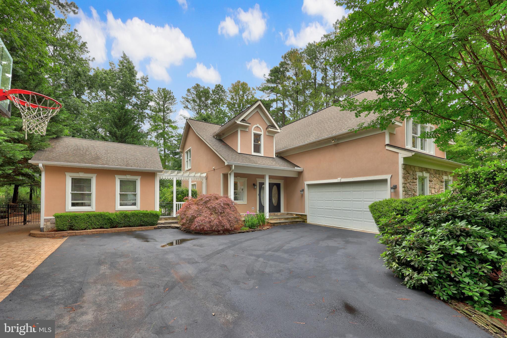 11607 FAWN LAKE PARKWAY