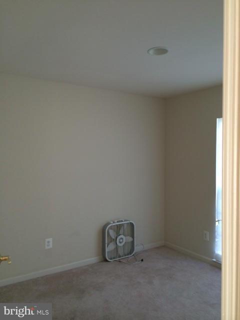 WAYSIDE VILLAGE - Residential Lease