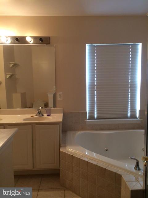 WAYSIDE VILLAGE - Residential Lease