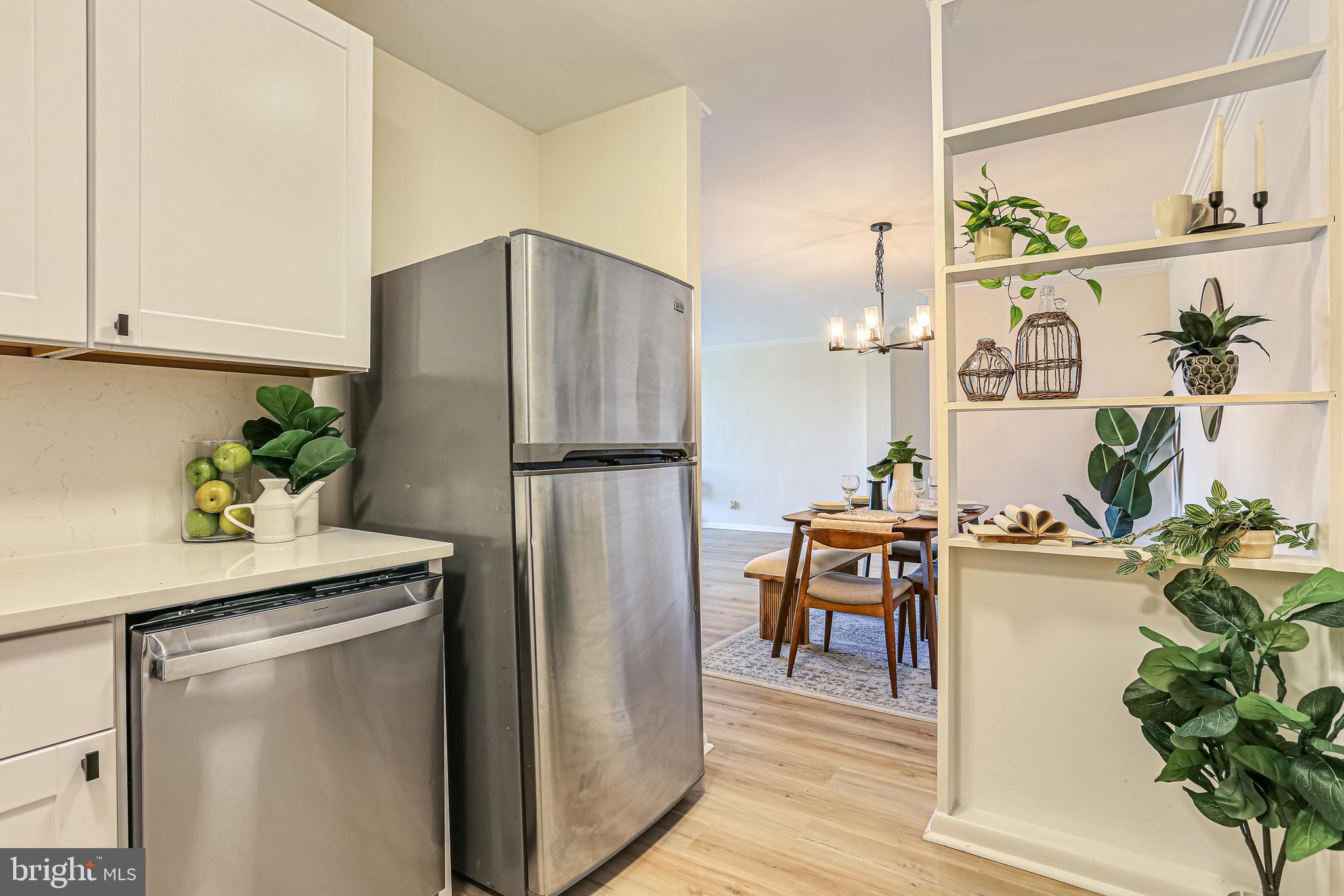 WHITEHALL - Residential