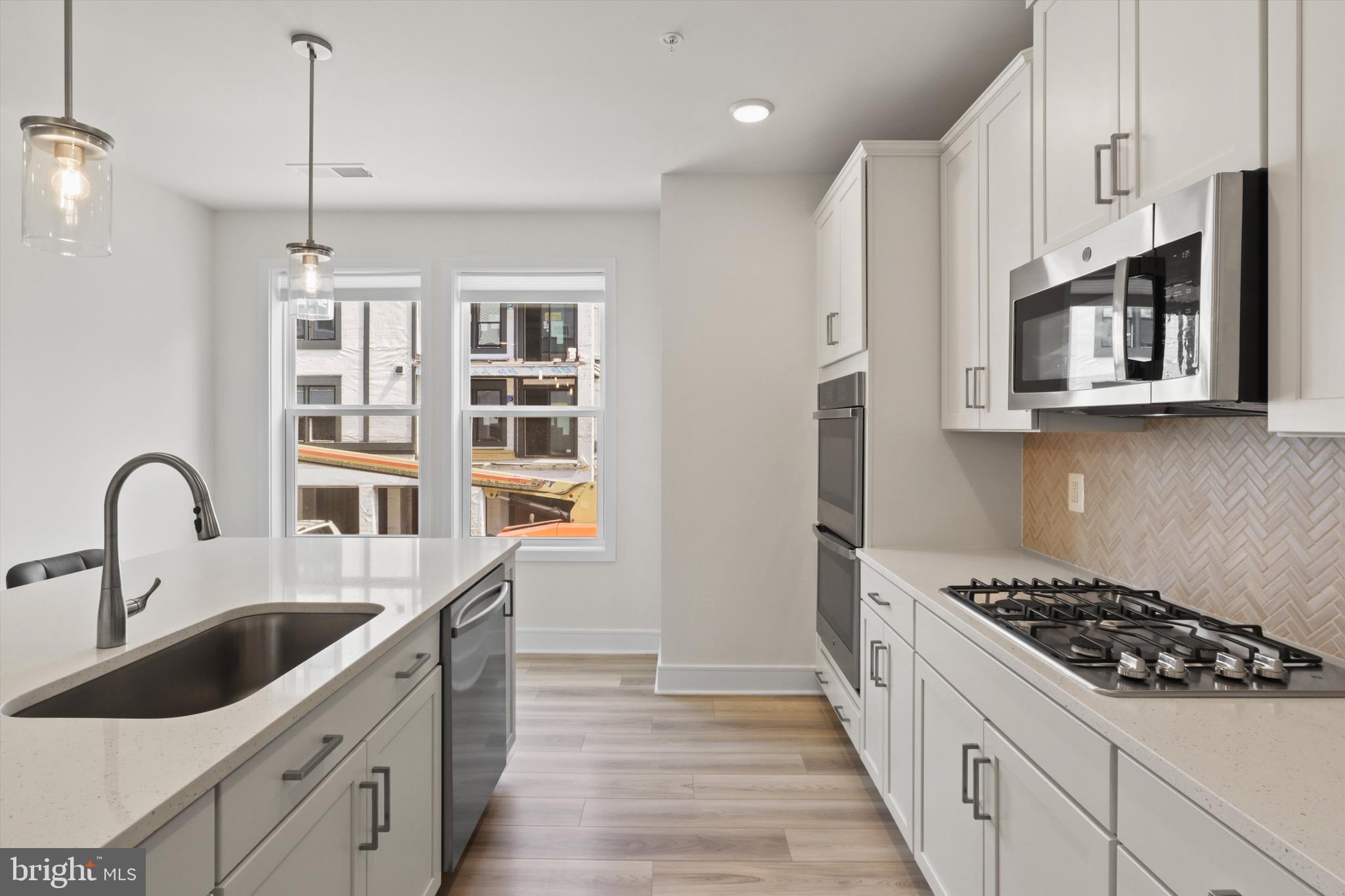 BIRCHWOOD AT BRAMBLETON - Residential