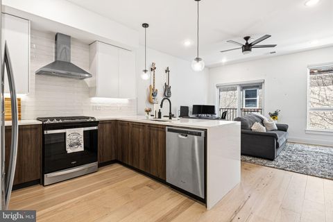 Condo For Sale - 1723 Francis Street #3D<br/> Philadelphia County, PHILADELPHIA, PA 19130
