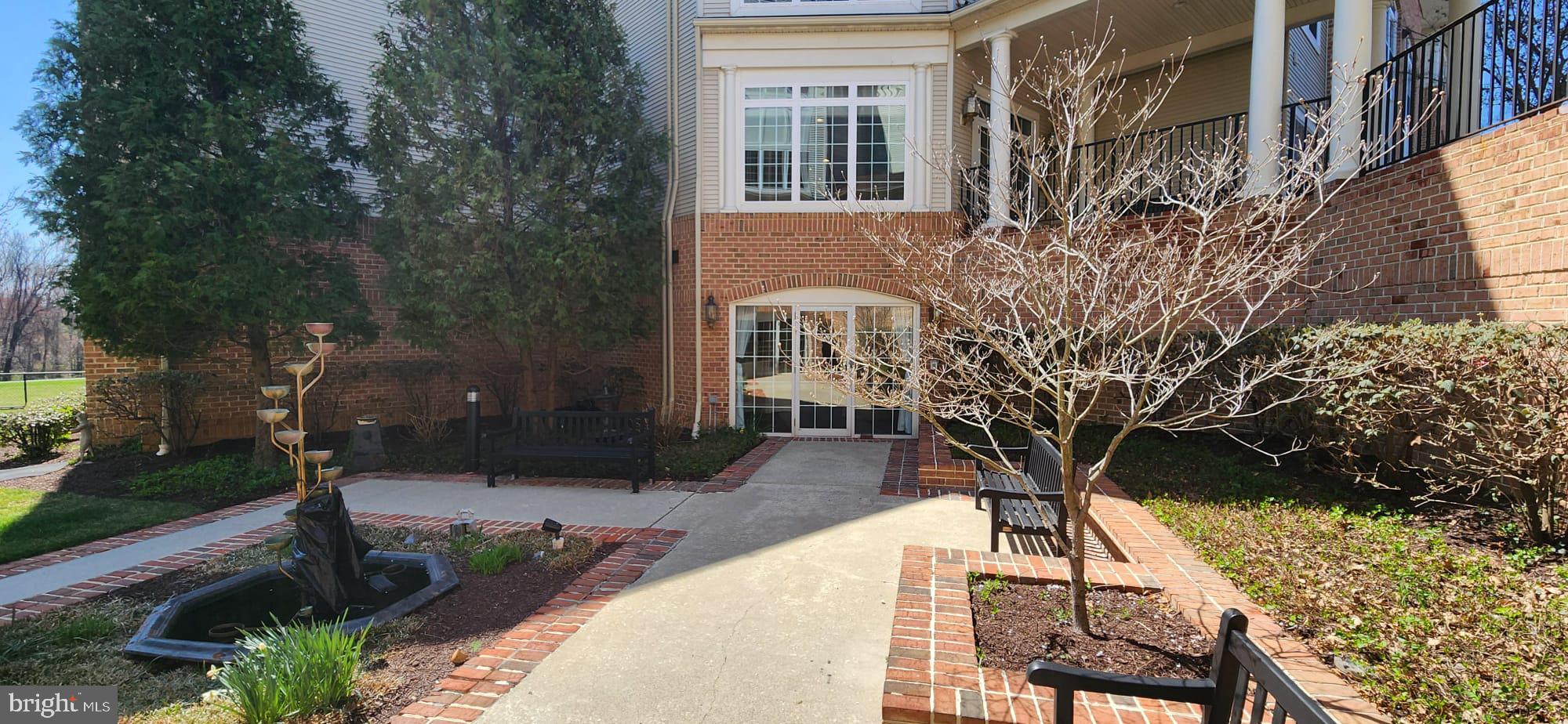 WAVERLY WOODS - Residential