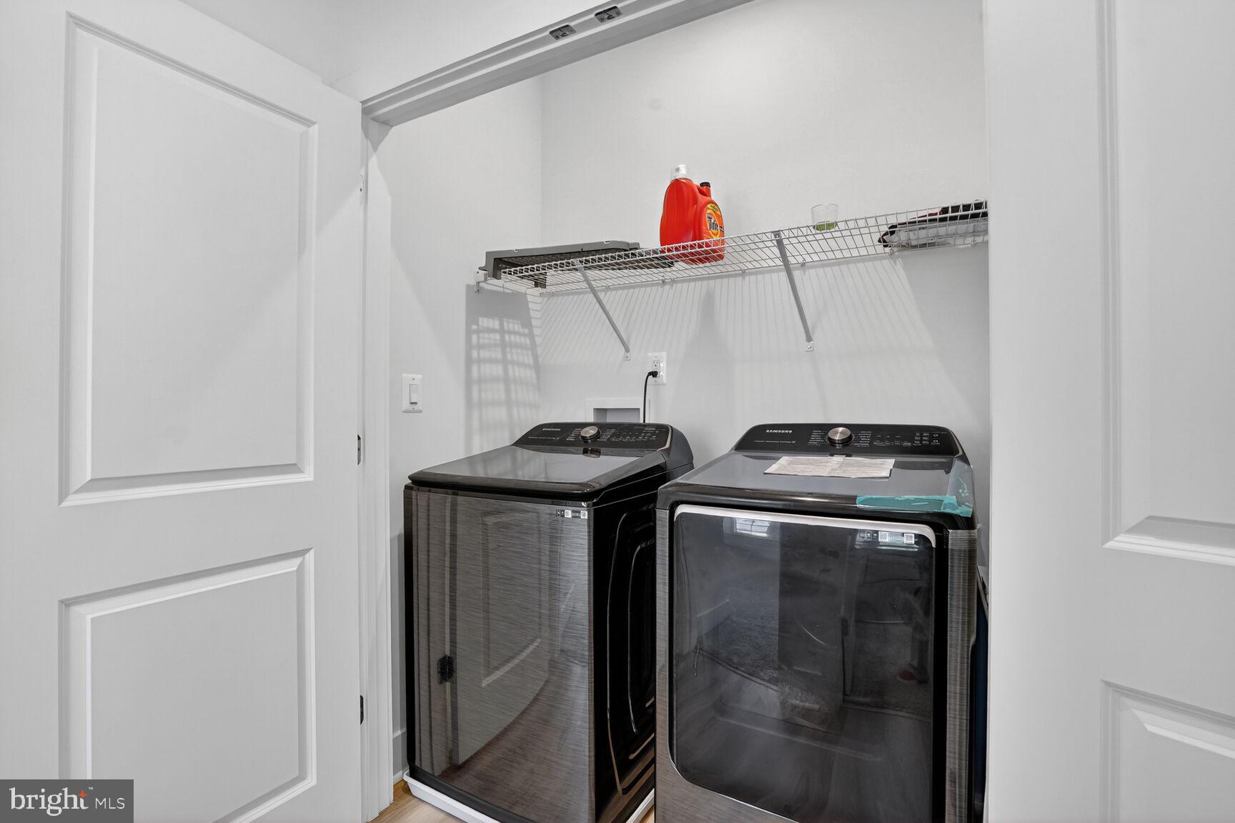 TOWNES AT LITTLE RIVER CROSSING - Residential