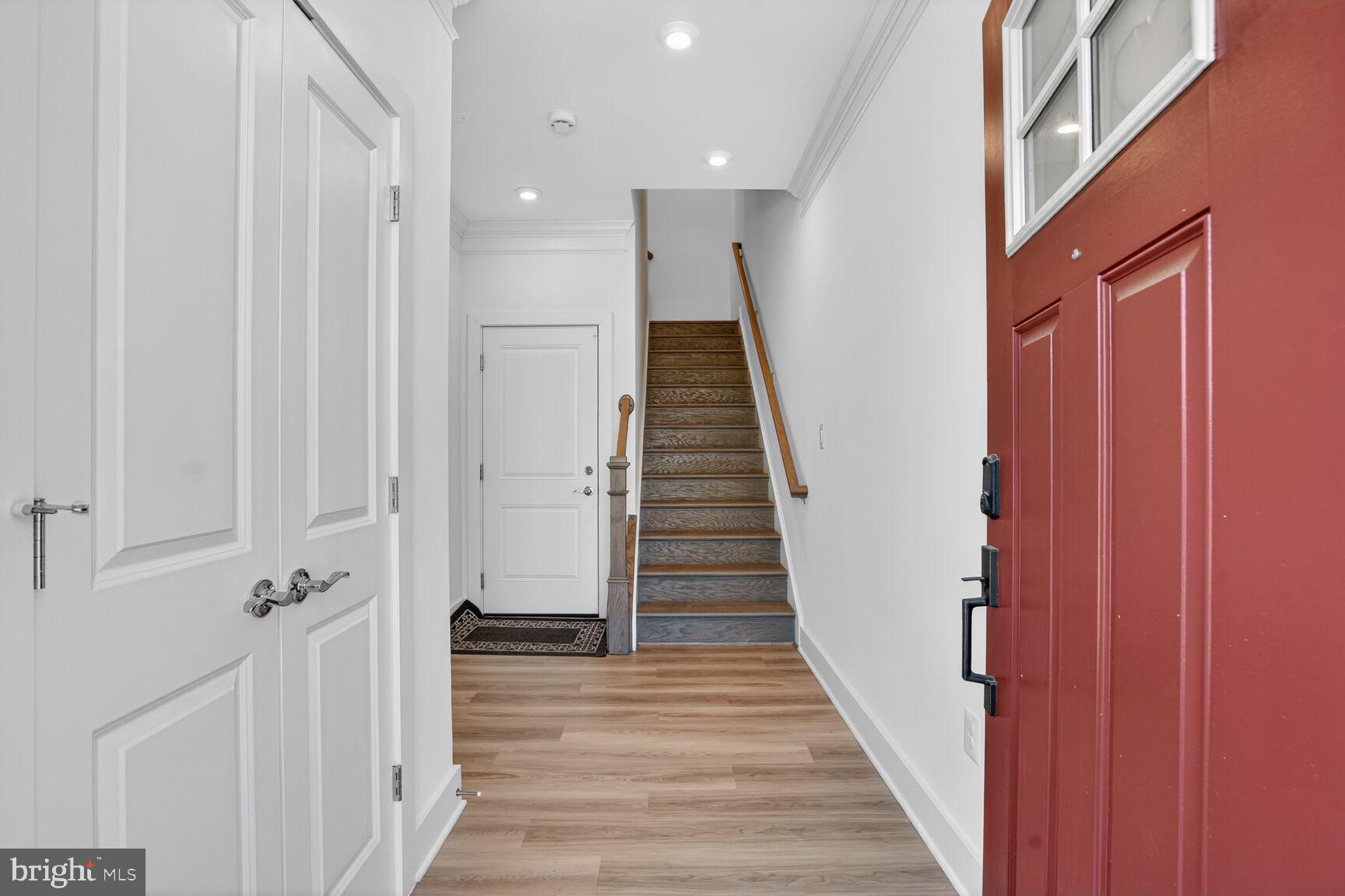 TOWNES AT LITTLE RIVER CROSSING - Residential