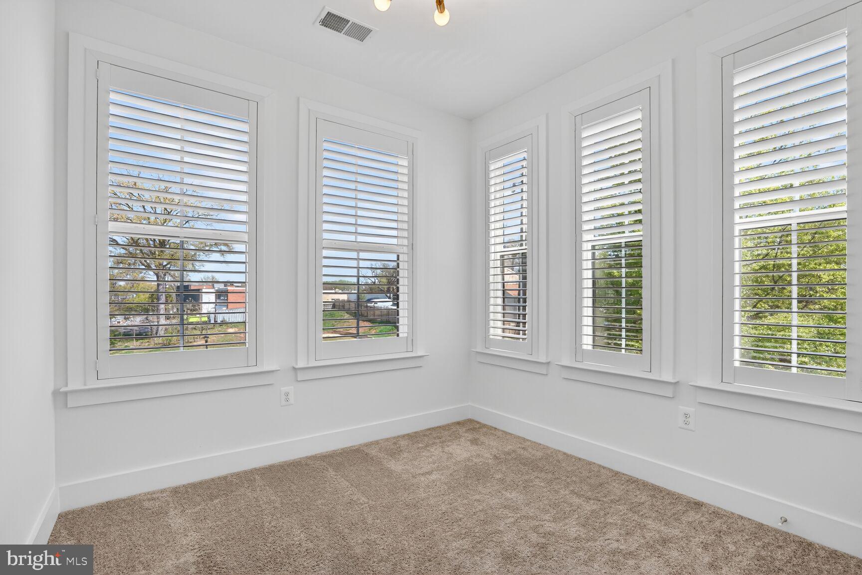 TOWNES AT LITTLE RIVER CROSSING - Residential