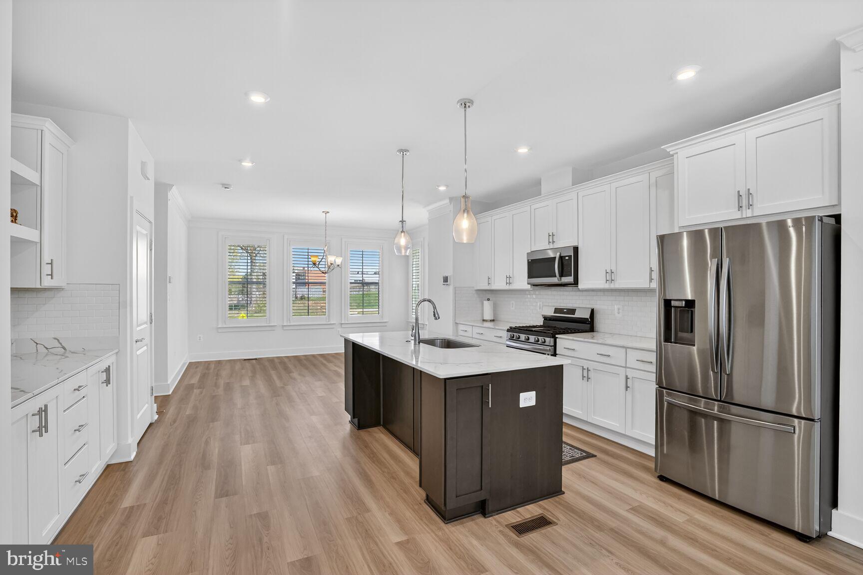 TOWNES AT LITTLE RIVER CROSSING - Residential