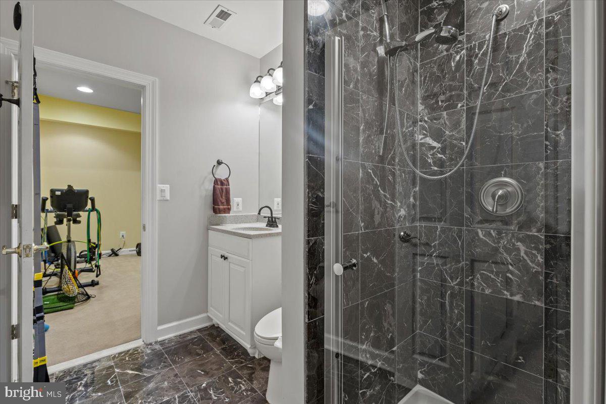 BELMONT COUNTRY CLUB - Residential