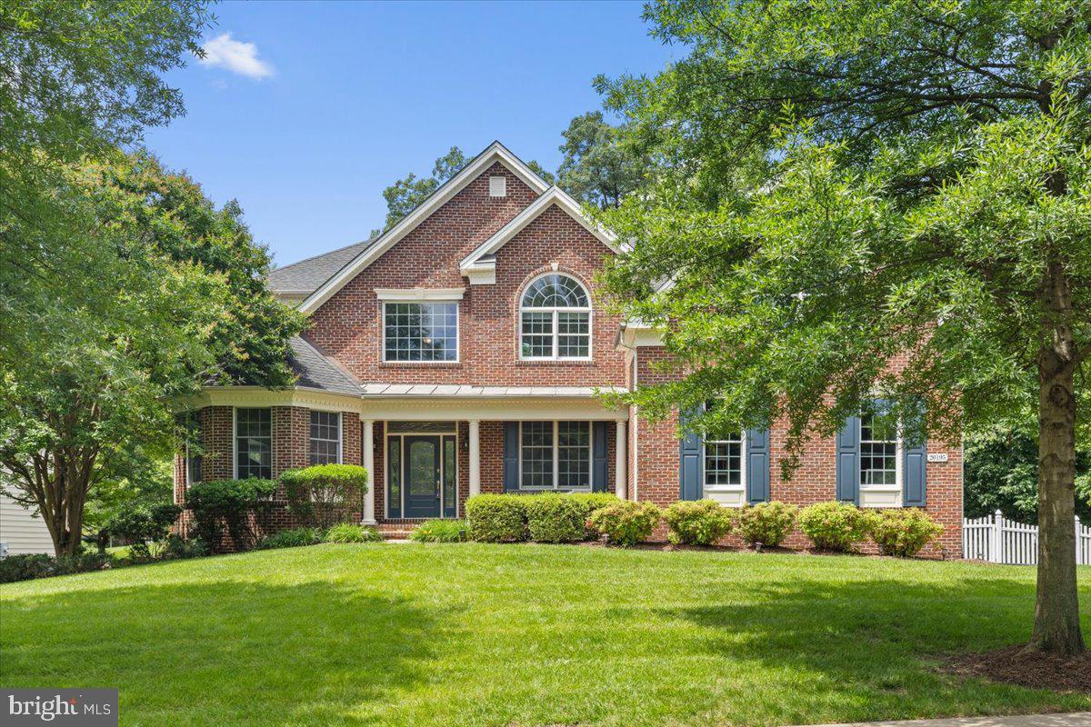 BELMONT COUNTRY CLUB - Residential