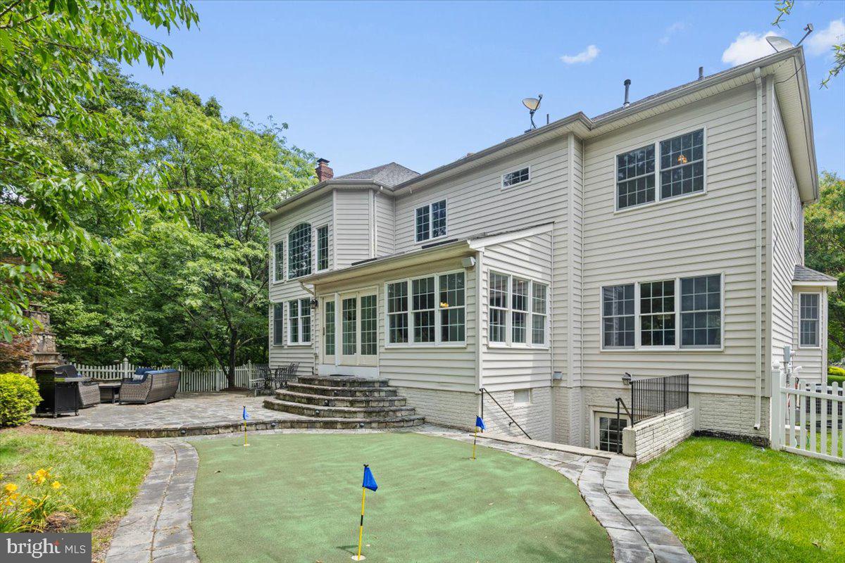 BELMONT COUNTRY CLUB - Residential