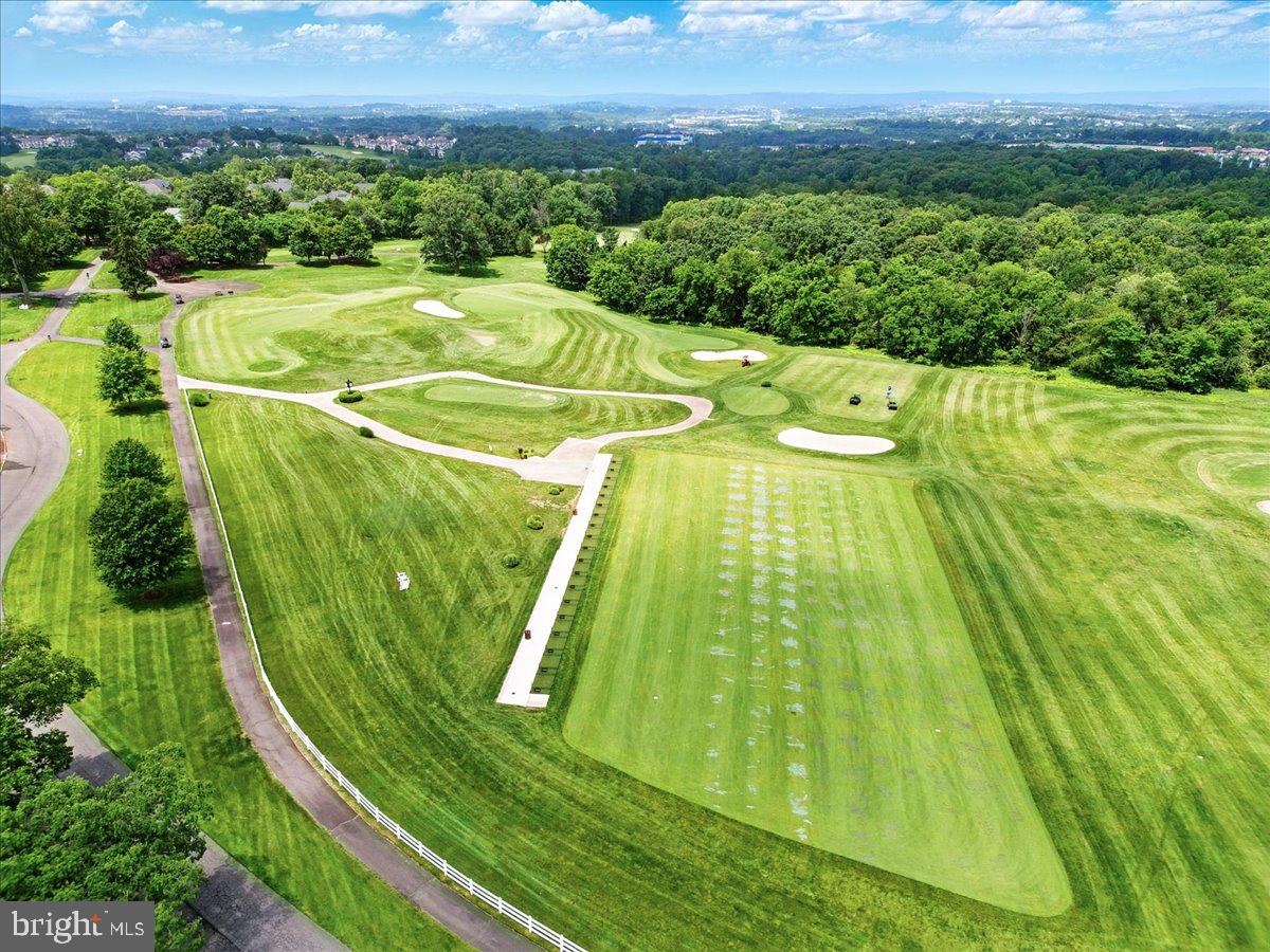 BELMONT COUNTRY CLUB - Residential